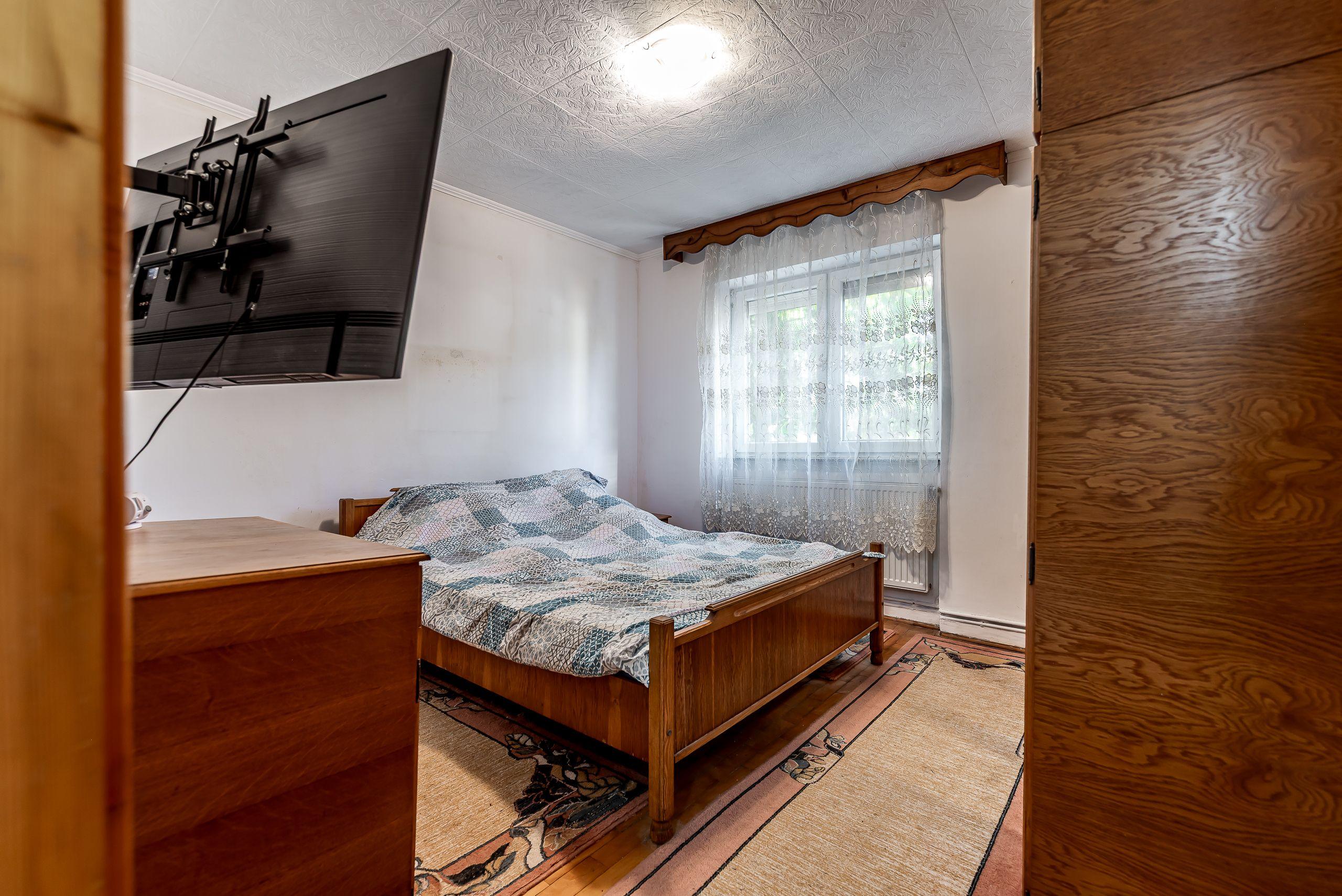 Apartament 3 camere - parter - str. Petru Rares, Gradiste - COMISION 0 - 5