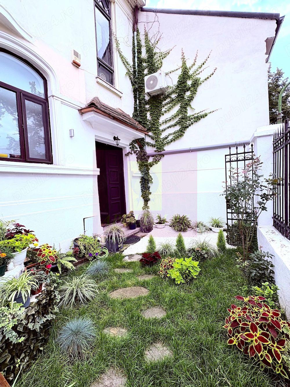 Proprietate deosebită în centrul istoric | 4 camere si mansardă - 10
