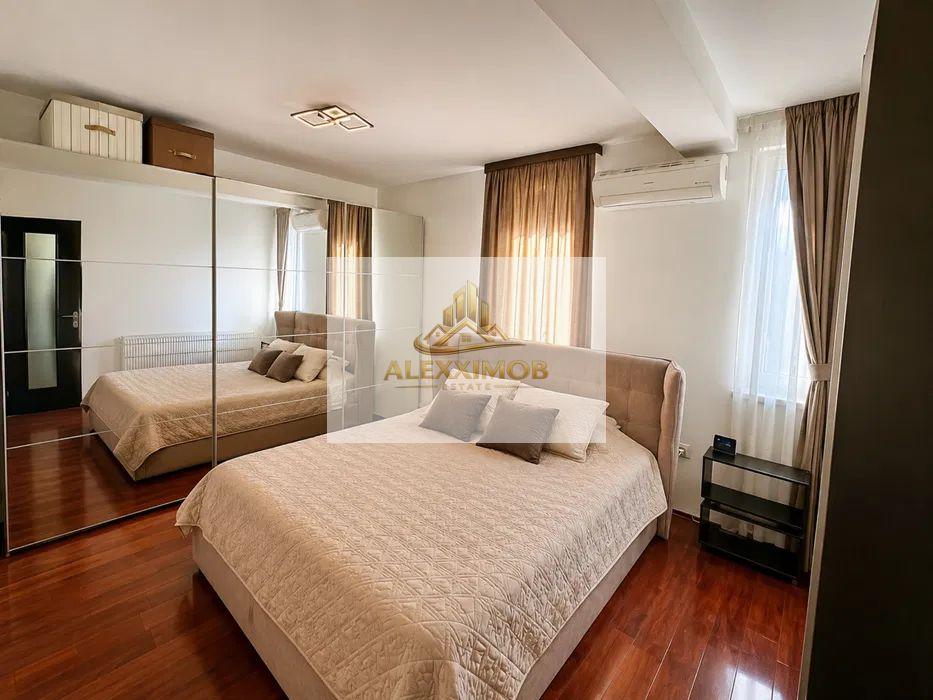 Apartament de Vanzare - 3 Camere - 71 mp - Grand Arena - 1