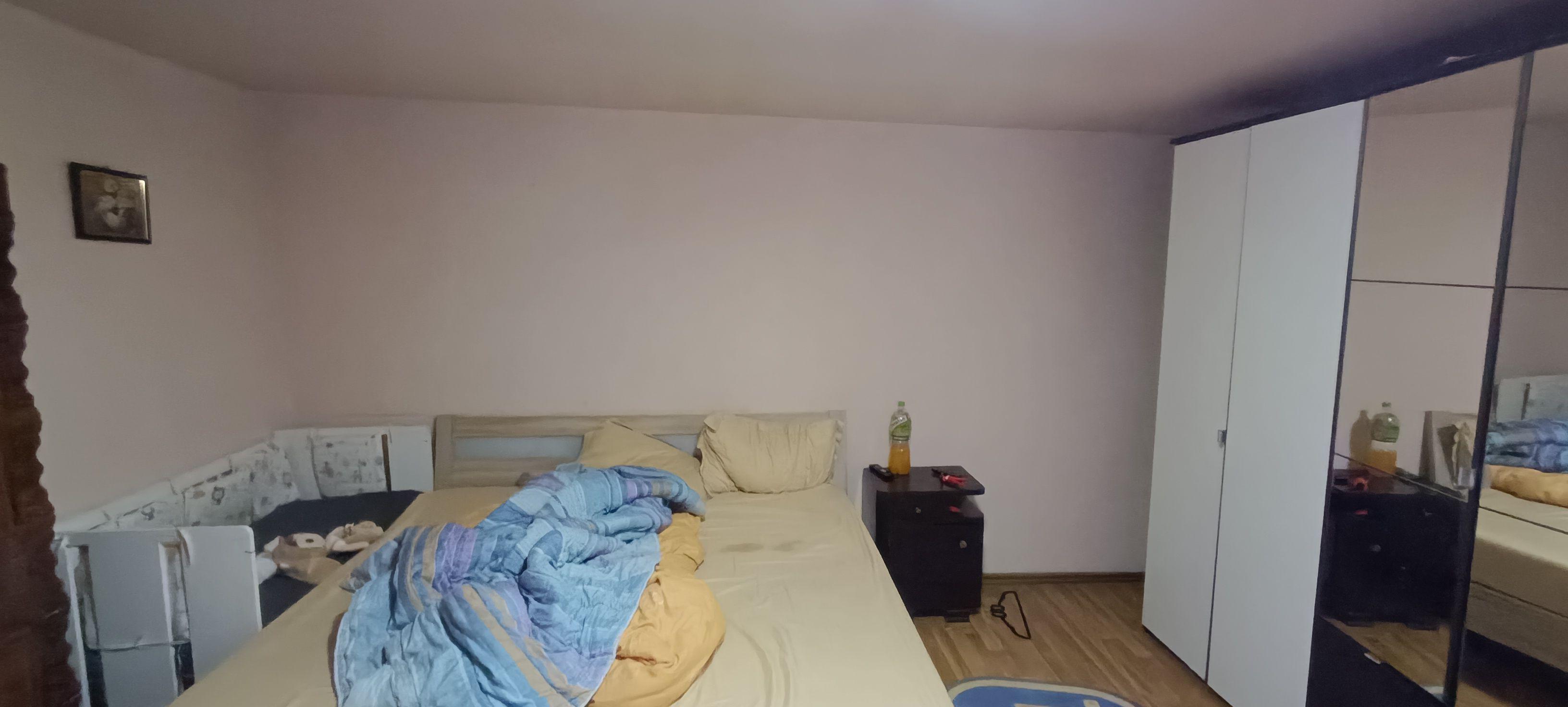Casă spațioasă cu 4 camere , curte și teren generos în Mașloc - 14