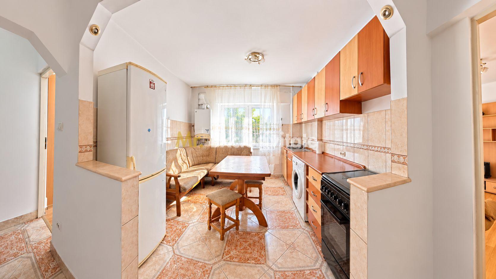 DE ÎNCHIRIAT 2 CAMERE MICRO 16 - 1