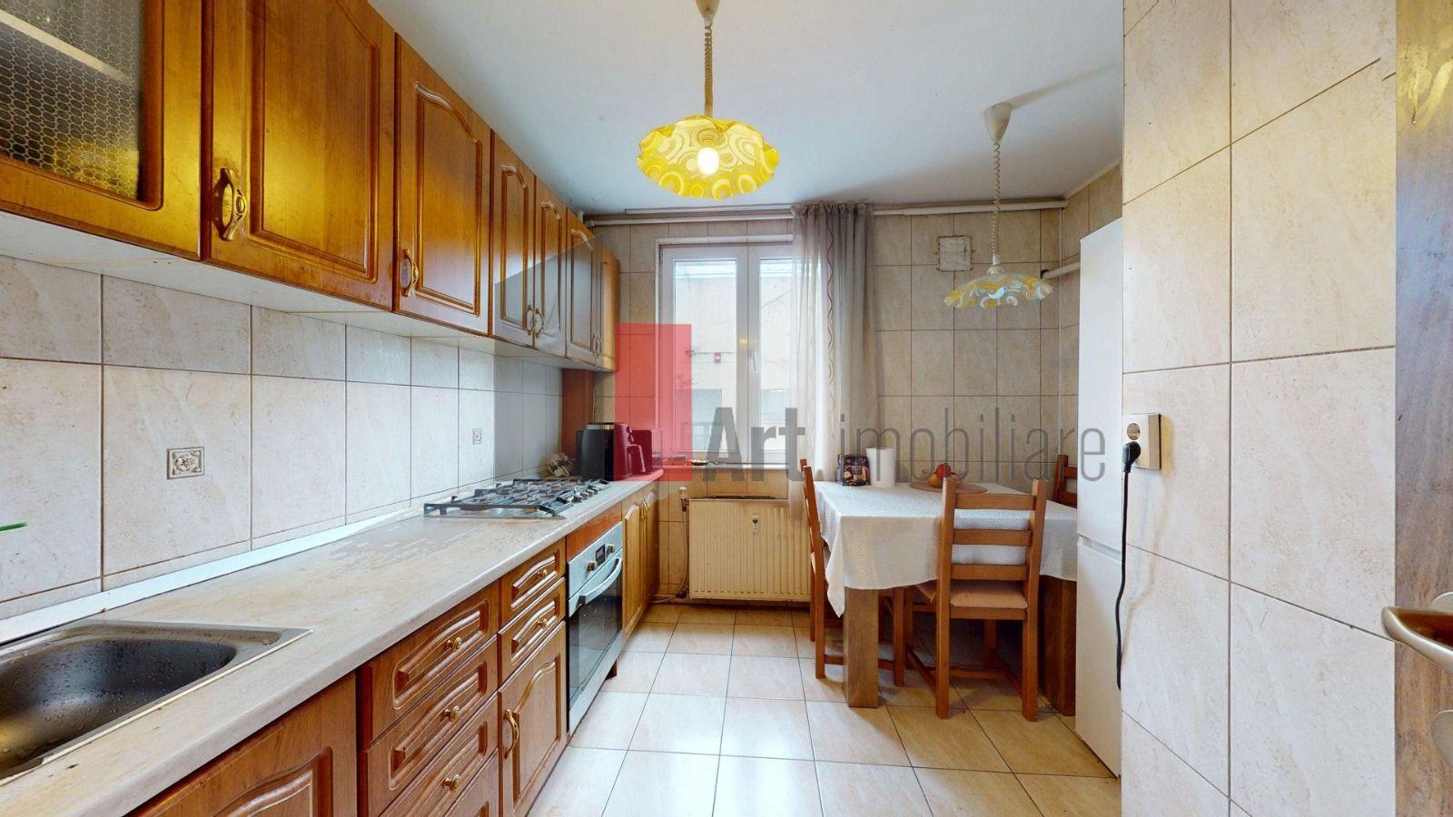 apartament 3 camere Drumul Taberei - 11
