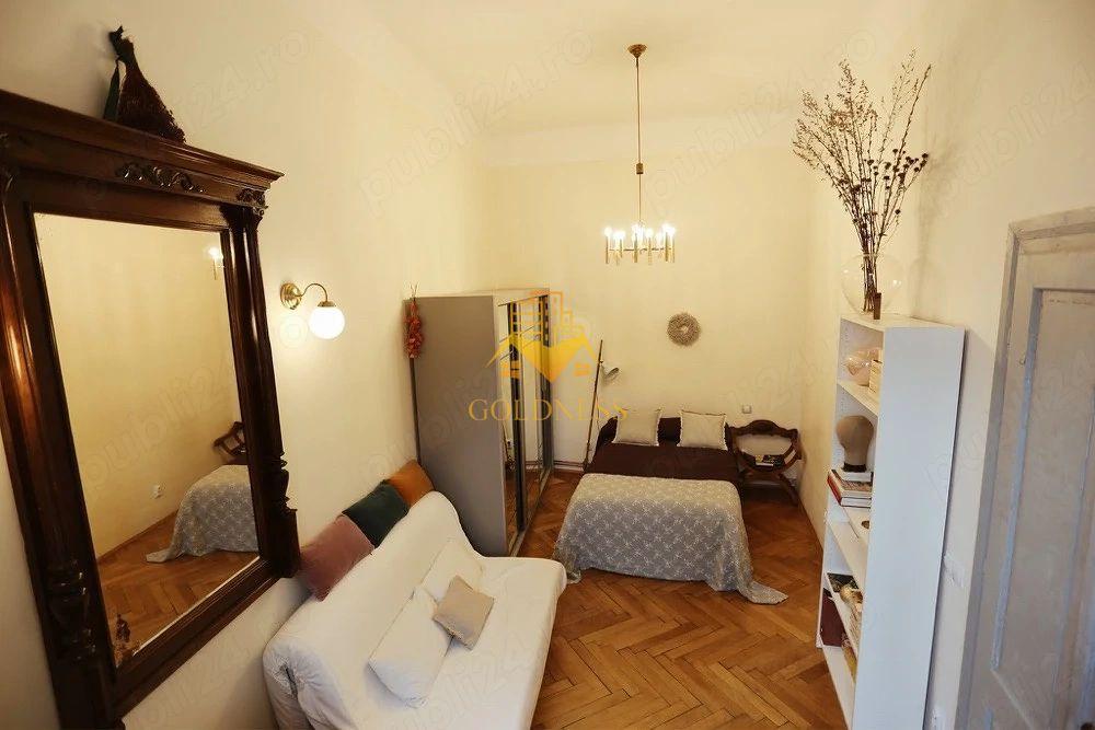 1 camera, UltraCentral, Piața Mihai Viteazu, UMF, UBB, UTCN - 1