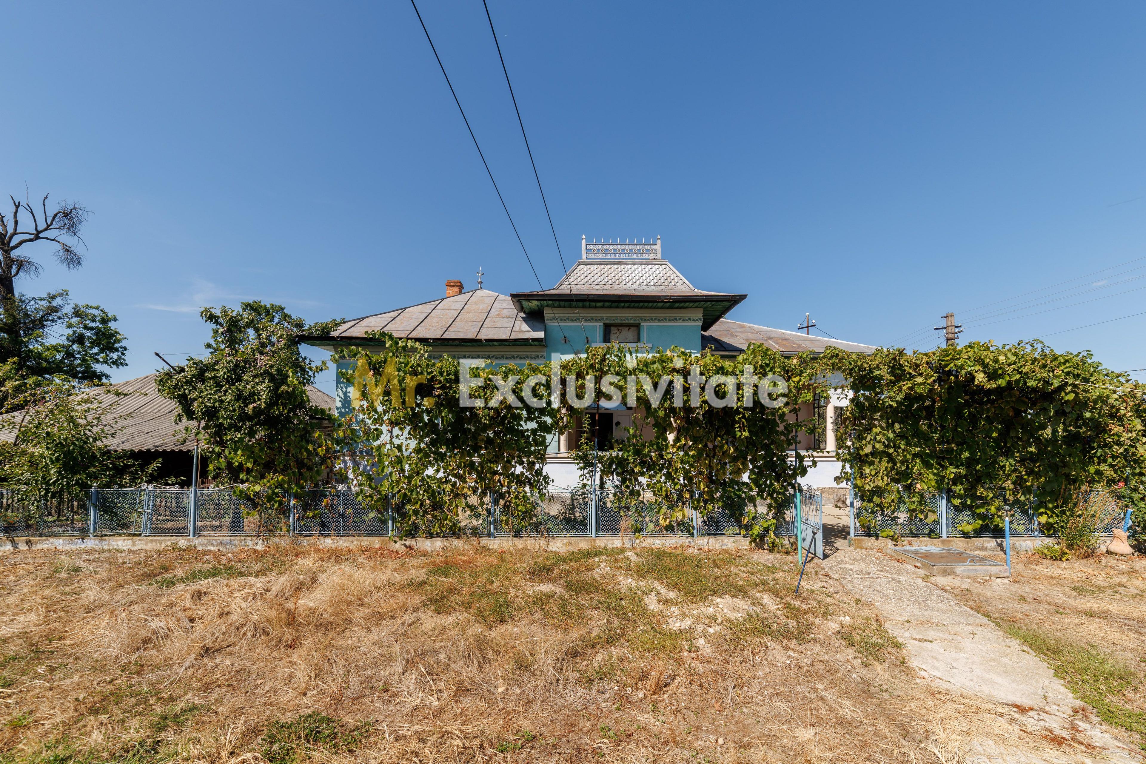 CASA SI GOSPODARIE DE VANZARE – SPINENI, OLT | 4.000 MP TEREN - 12