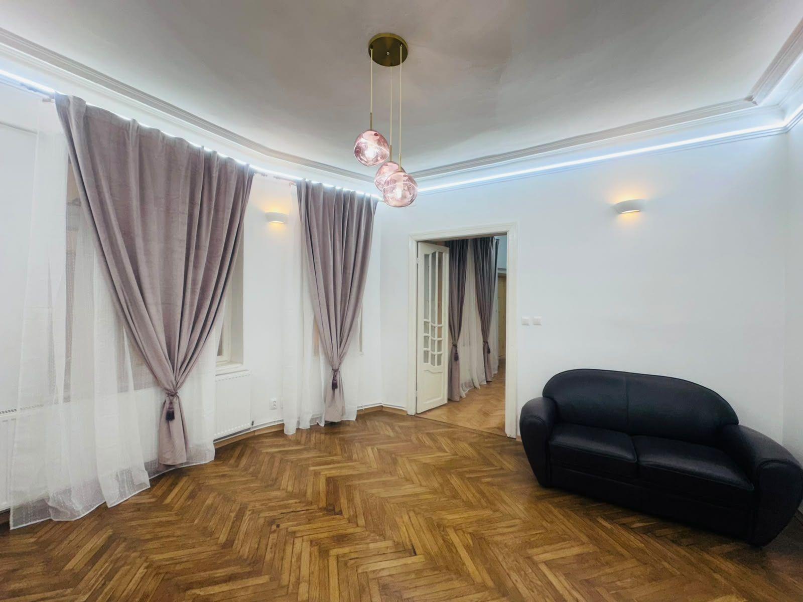 Studio | Zona Armeneasca - Mosilor - 1