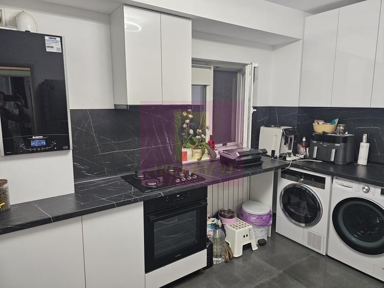 VANZARE APARTAMENT 3 CAMERE BD. DECEBAL - 8