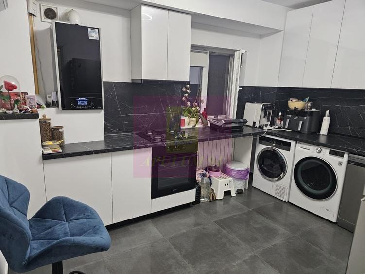 VANZARE APARTAMENT 3 CAMERE BD. DECEBAL - 1