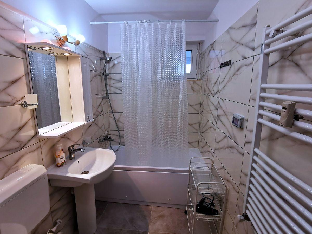 Vand apartament 2 Camere zona Obor – Avrig - 11