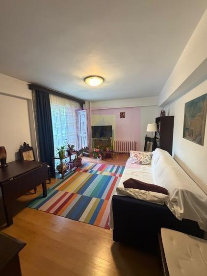 Apartament 4 camere rondul Bucur Obor - 1