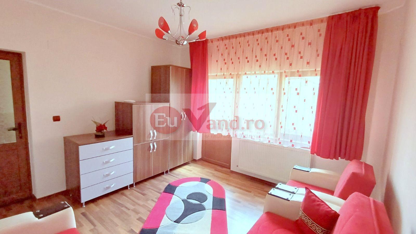 Vila P+1+M, 6 camere, Micro 16, 303 mp utili, teren 406 mp – 272.000 Euro - 3