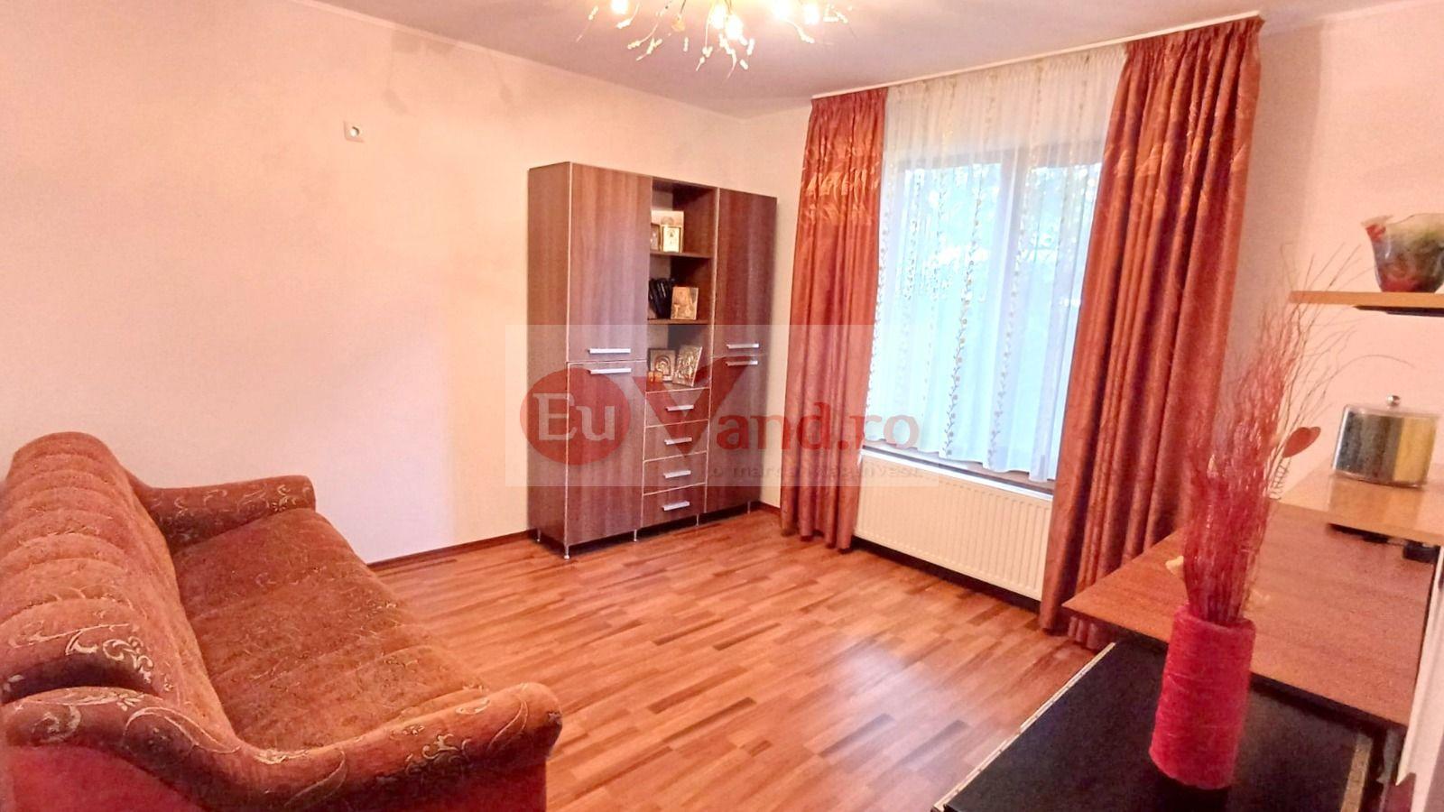 Vila P+1+M, 6 camere, Micro 16, 303 mp utili, teren 406 mp – 272.000 Euro - 12