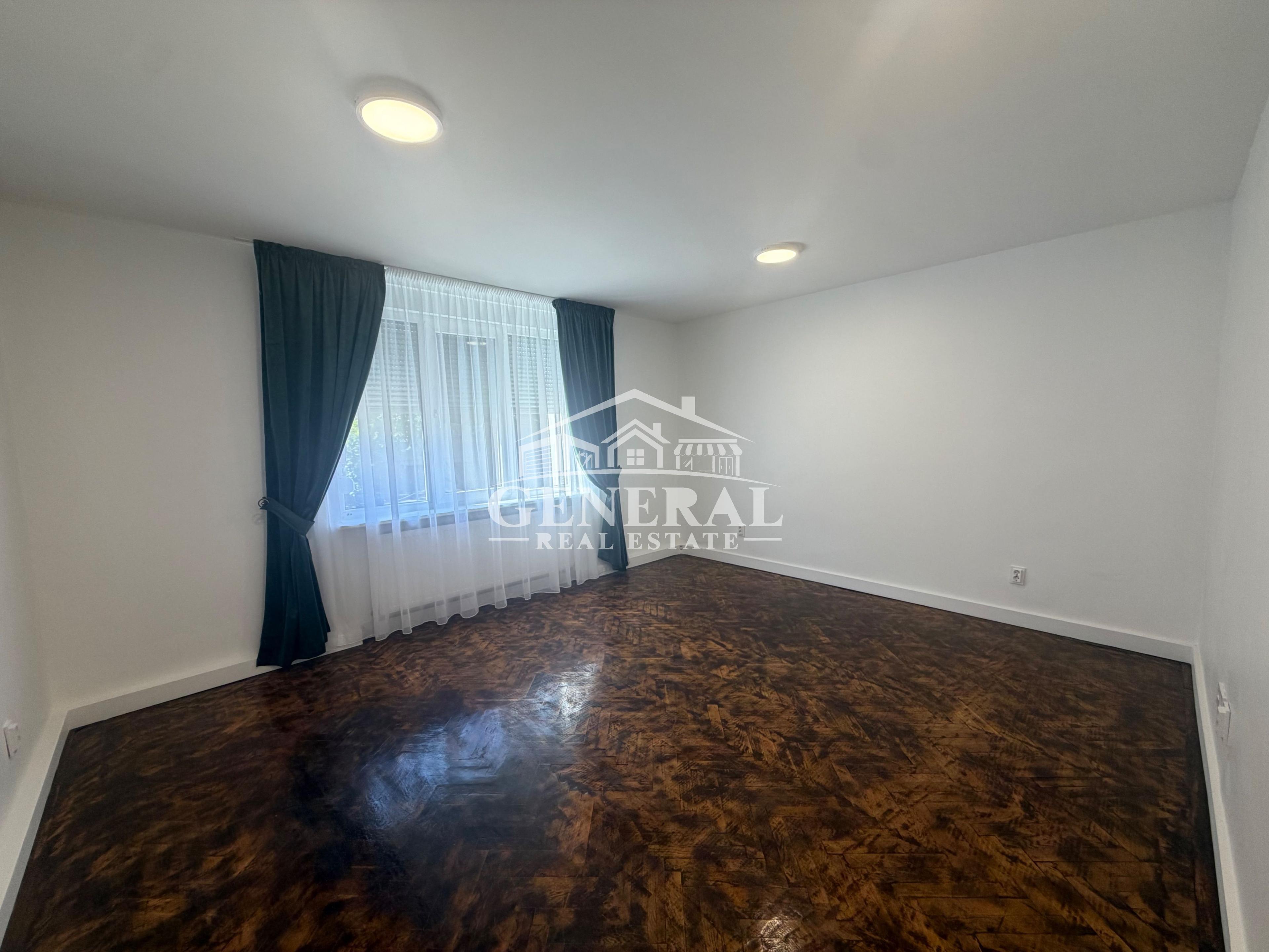 De vanzare ap. 4 camere 135m situat centrul orasului Baia Mare Renovat - 18