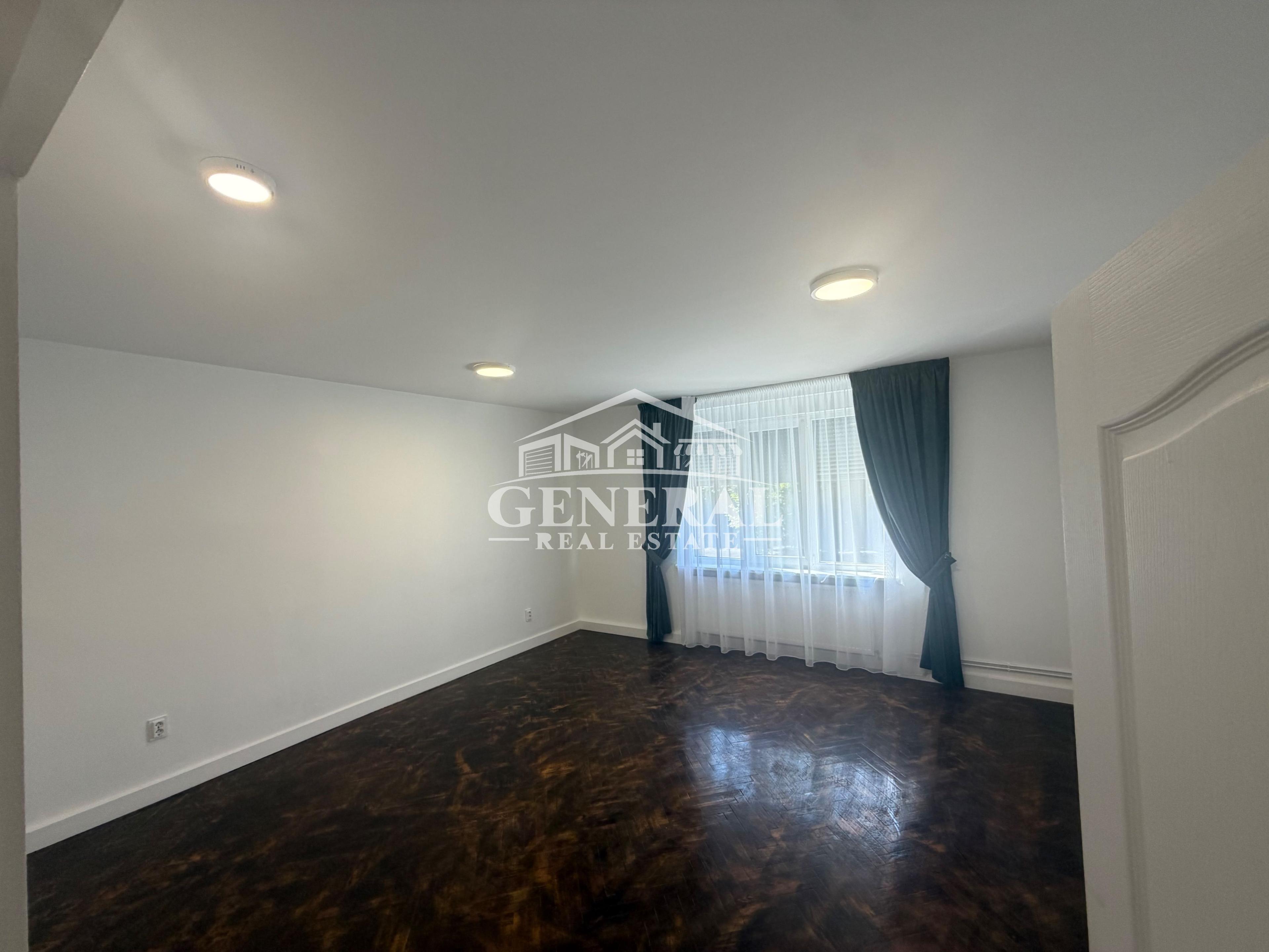 De vanzare ap. 4 camere 135m situat centrul orasului Baia Mare Renovat - 12