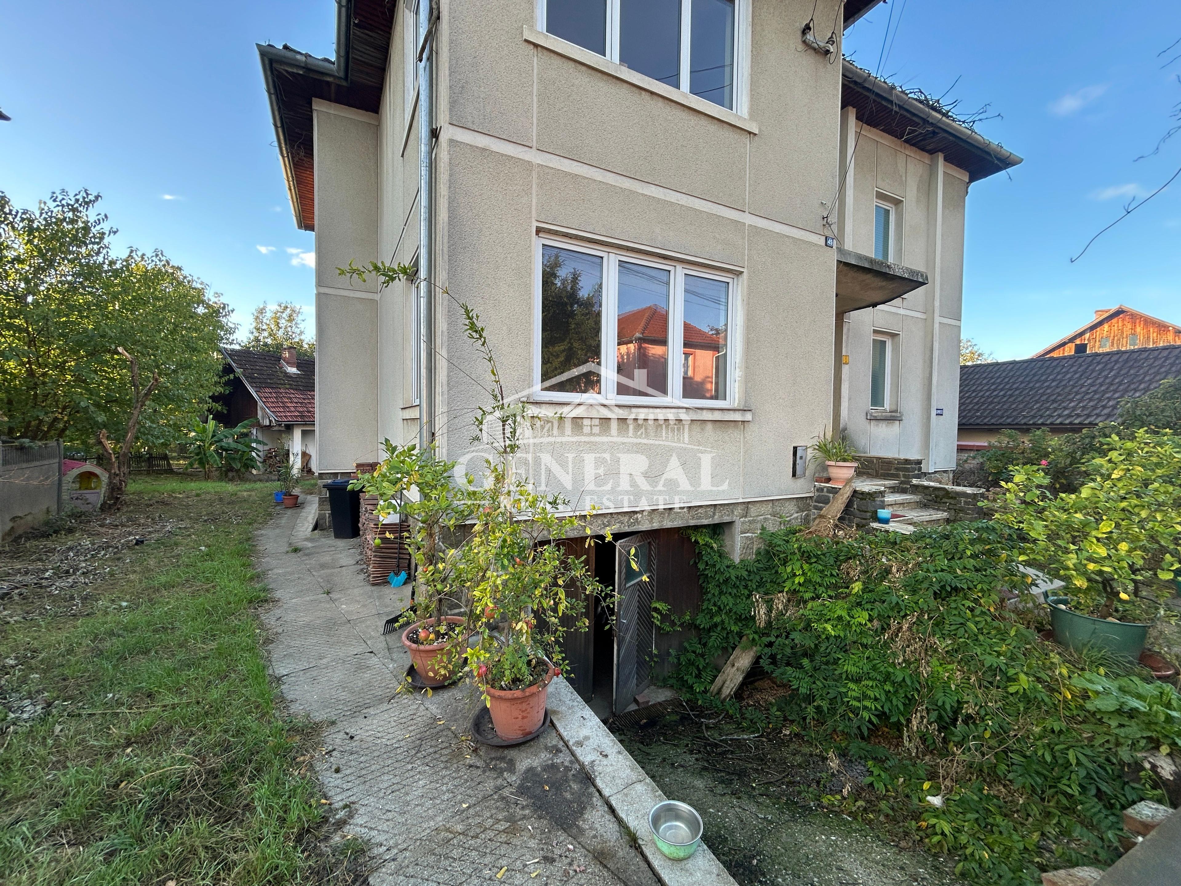 Va propunem spre vanzare o CASĂ in BAIA MARE/zona Hollósy COMISION 0% - 3