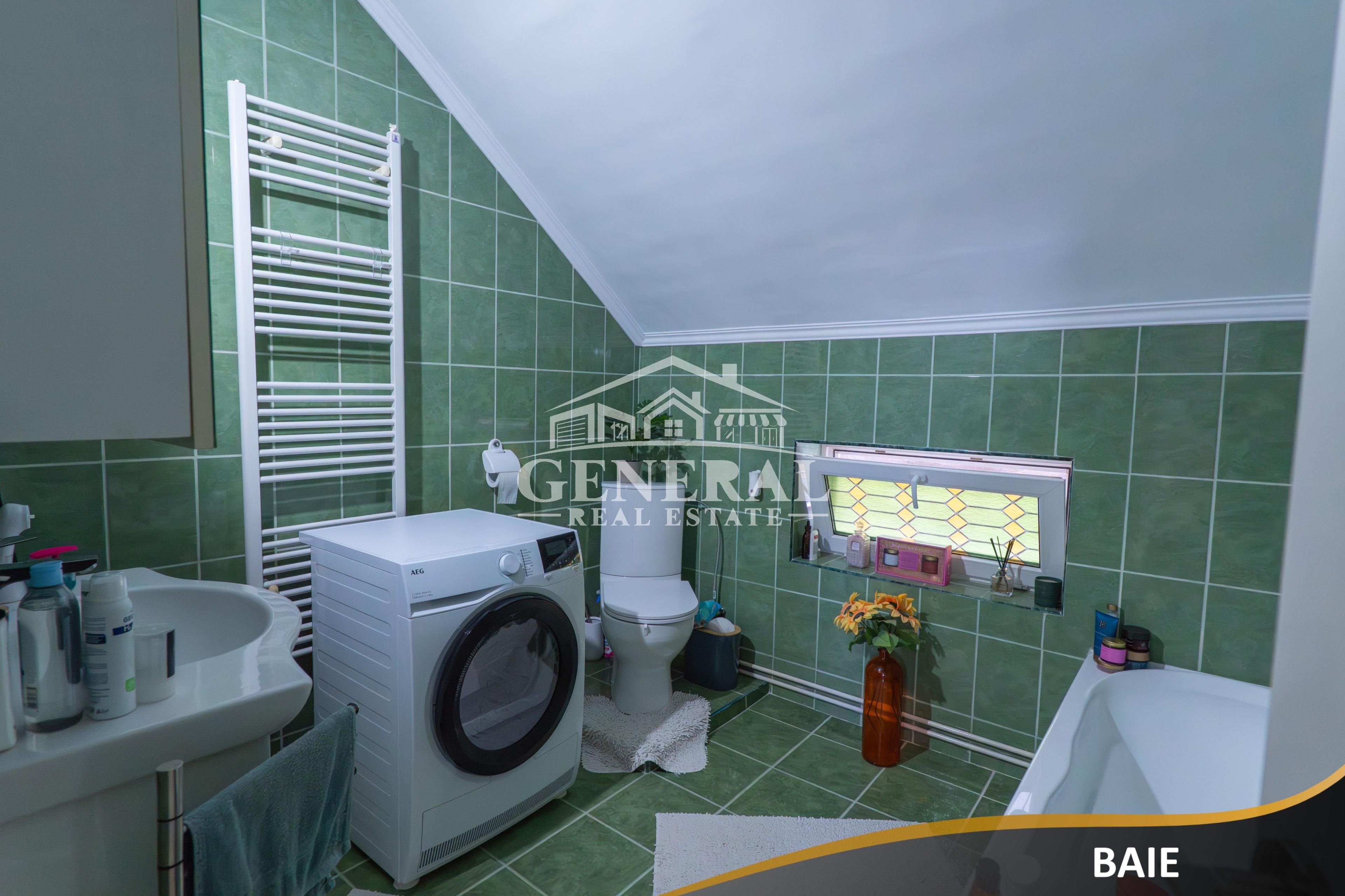 Casa de vanzare zona centrala in Baia Mare 200m2 casa si 420 teren - 12