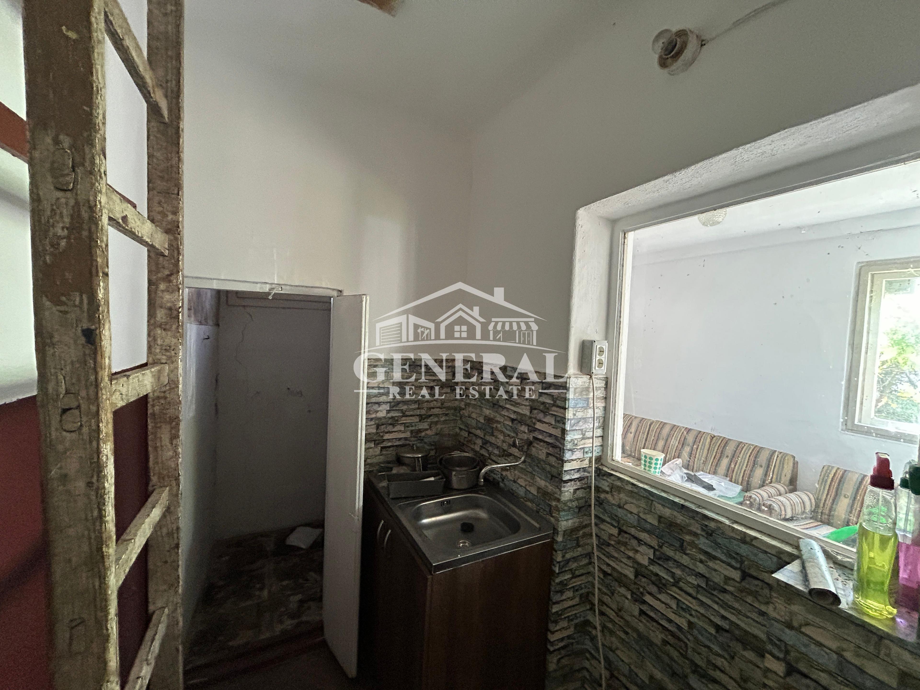Casa de vanzare in centrul orasului Baia Mare 100m2 casa si 421 teren - 9