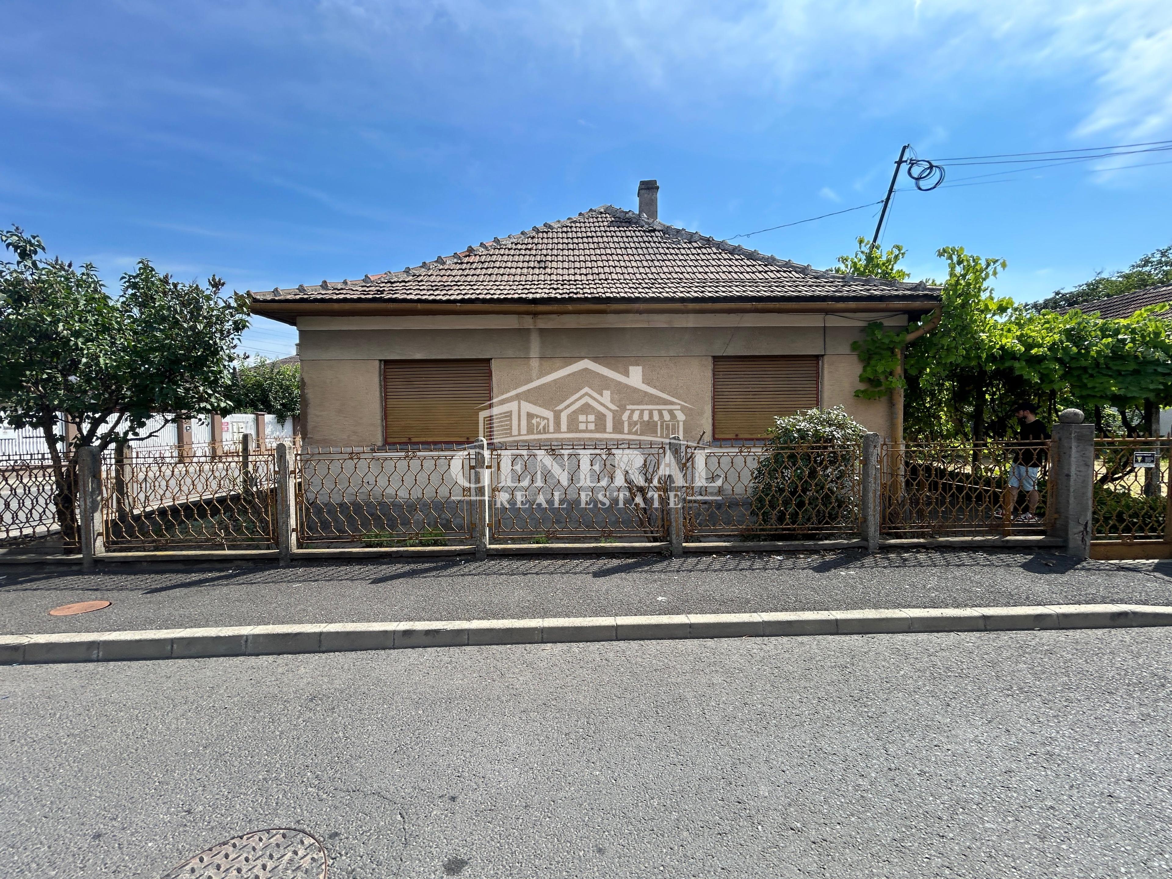 Casa de vanzare in centrul orasului Baia Mare 100m2 casa si 421 teren - 1