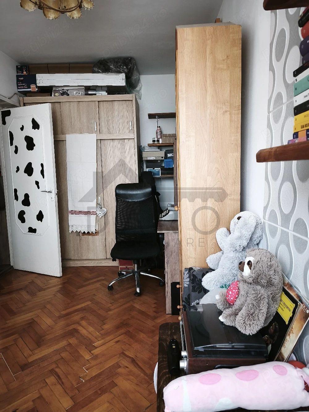 vând apartament cu 3 camere in Tudor zona Fortuna - 7