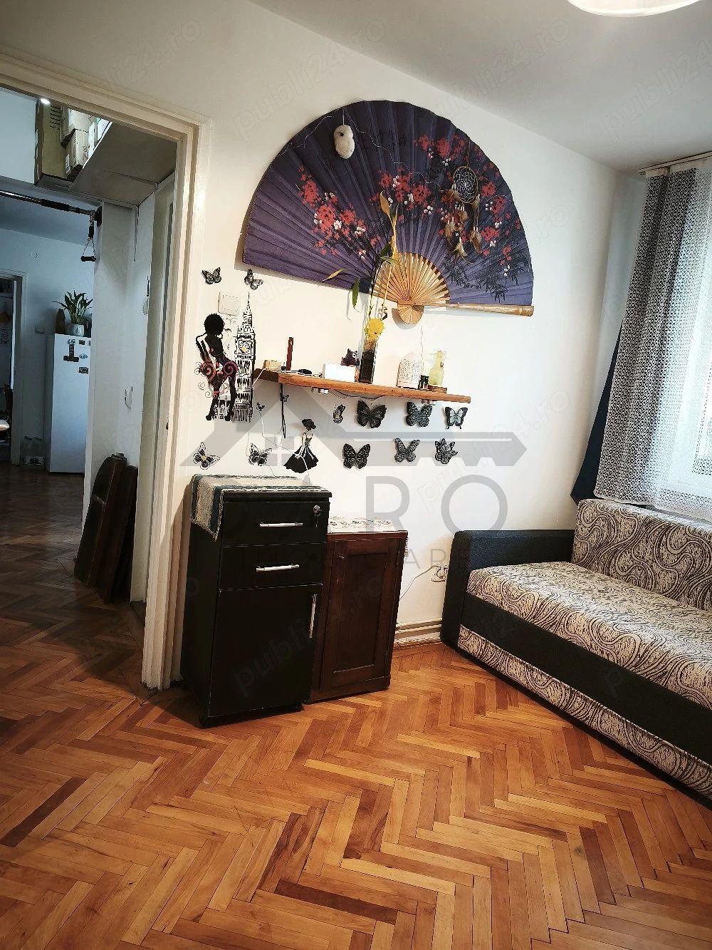 vând apartament cu 3 camere in Tudor zona Fortuna - 9