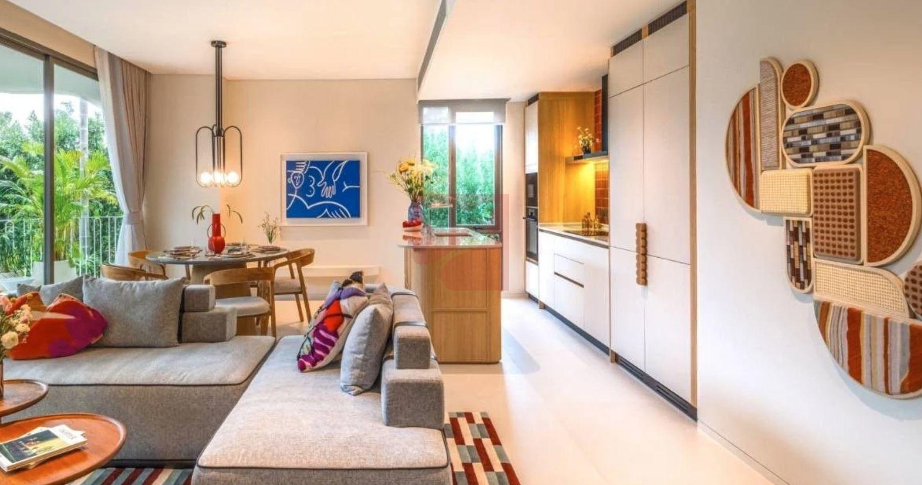 Freehold, The Standard Residences - 6