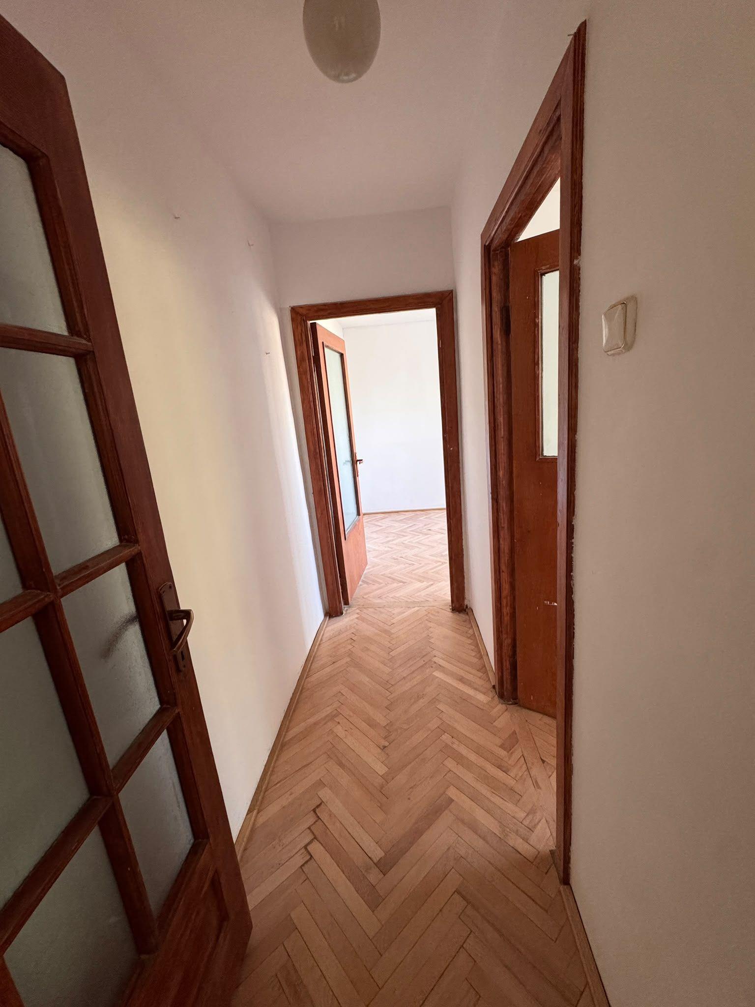 Apartament 3 camere renovat, cu centrală proprie, zona Dacia - 4