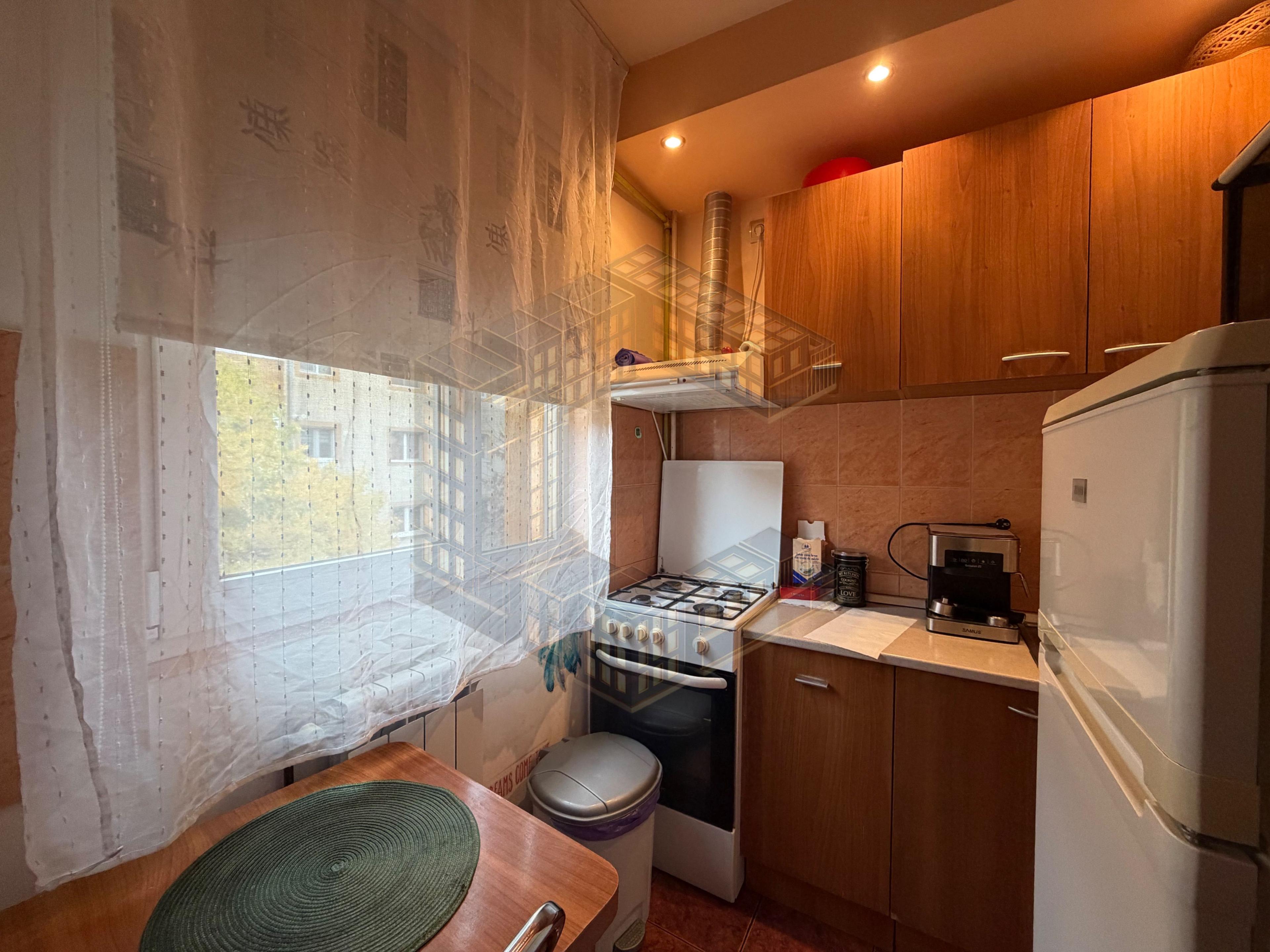 Apartament cu o camera, renovat, etaj intermediar, centrala, Girocului - 6