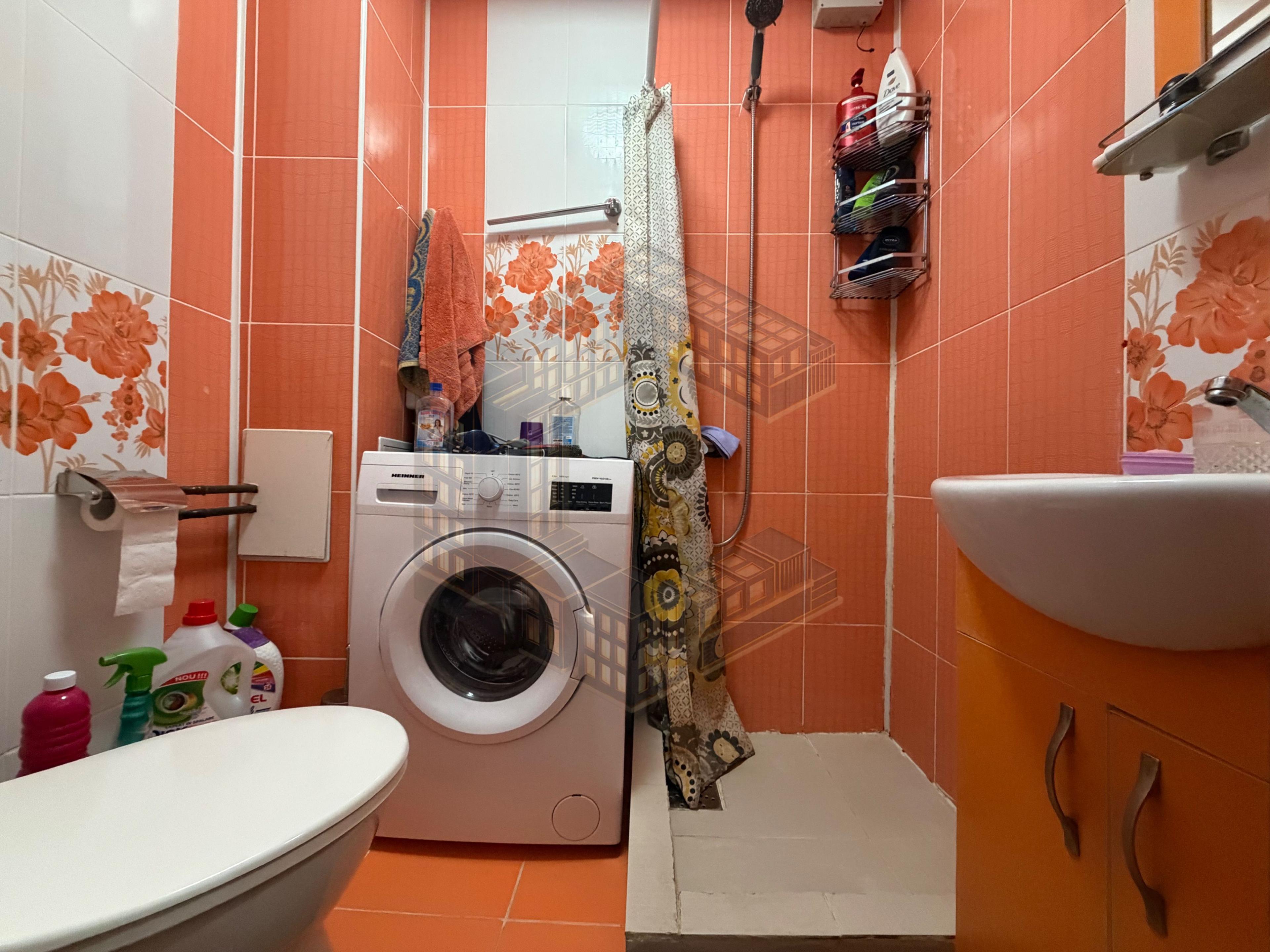 Apartament cu o camera, renovat, etaj intermediar, centrala, Girocului - 12