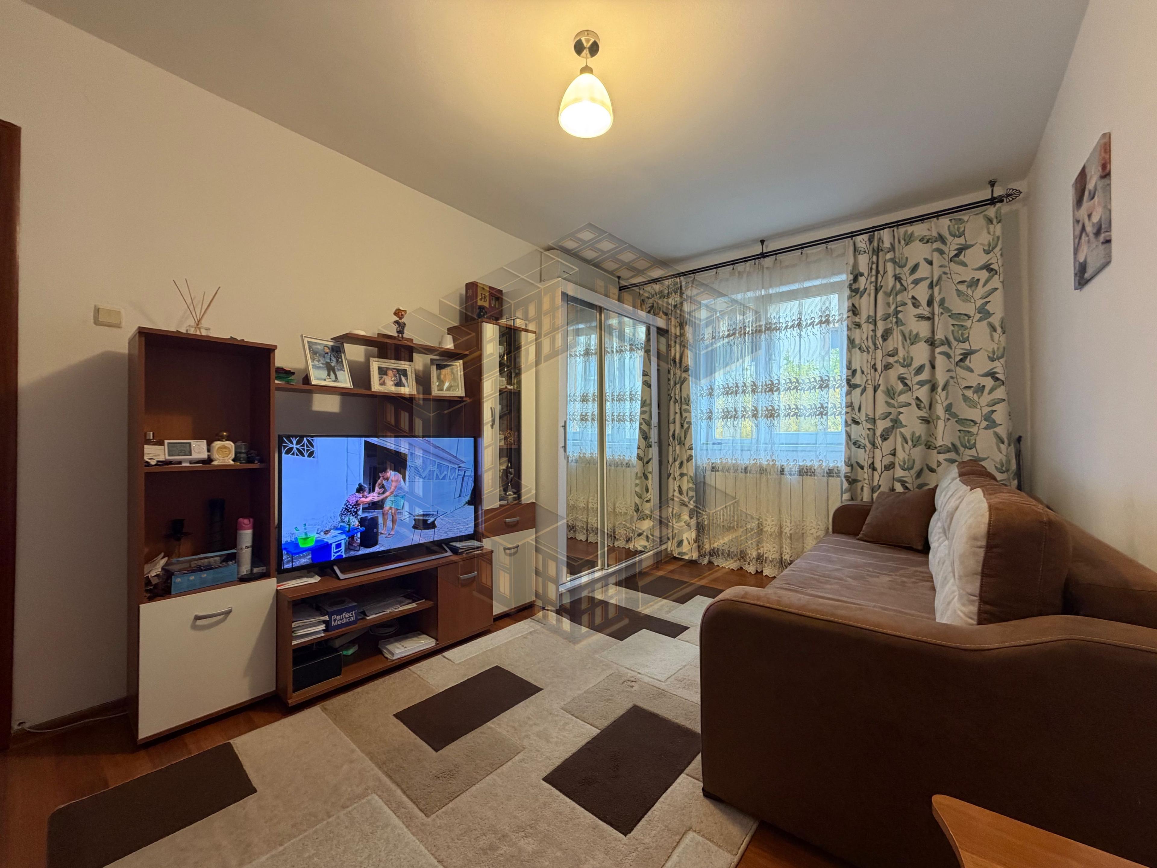 Apartament cu o camera, renovat, etaj intermediar, centrala, Girocului - 4