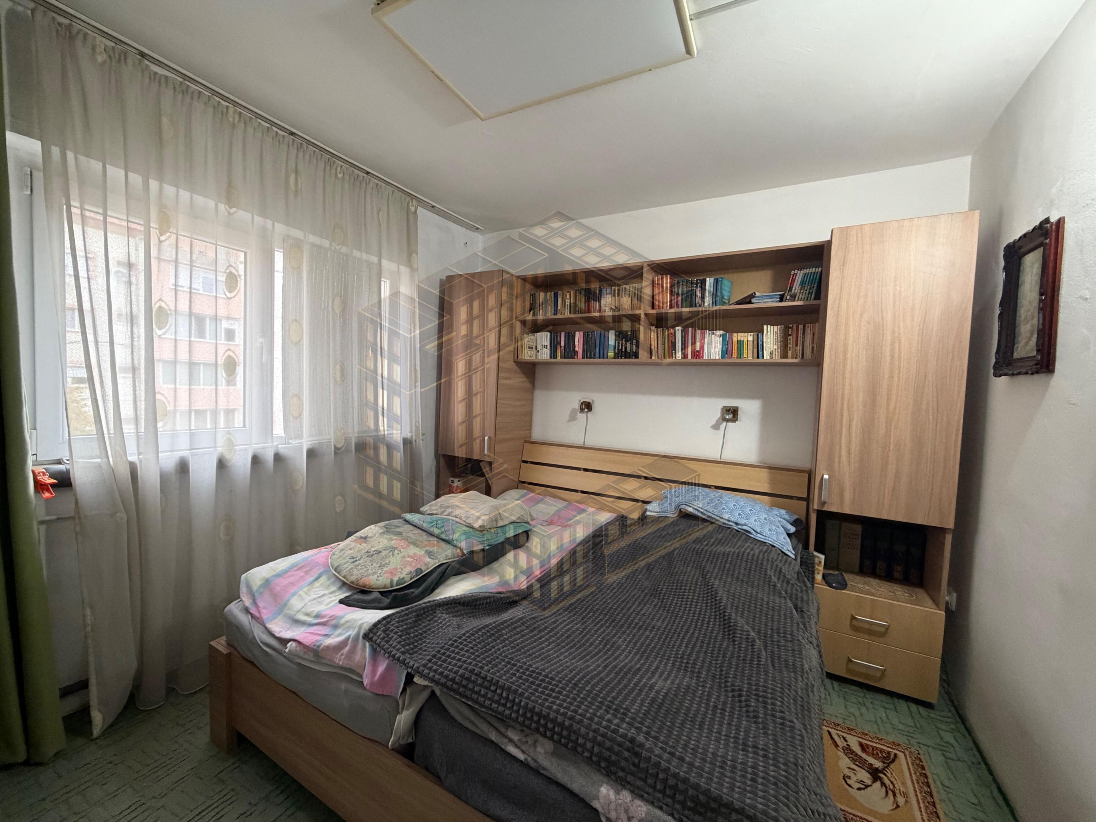 Apartament 3 camere de vânzare, etajul 2, zona Girocului, Timișoara - 3