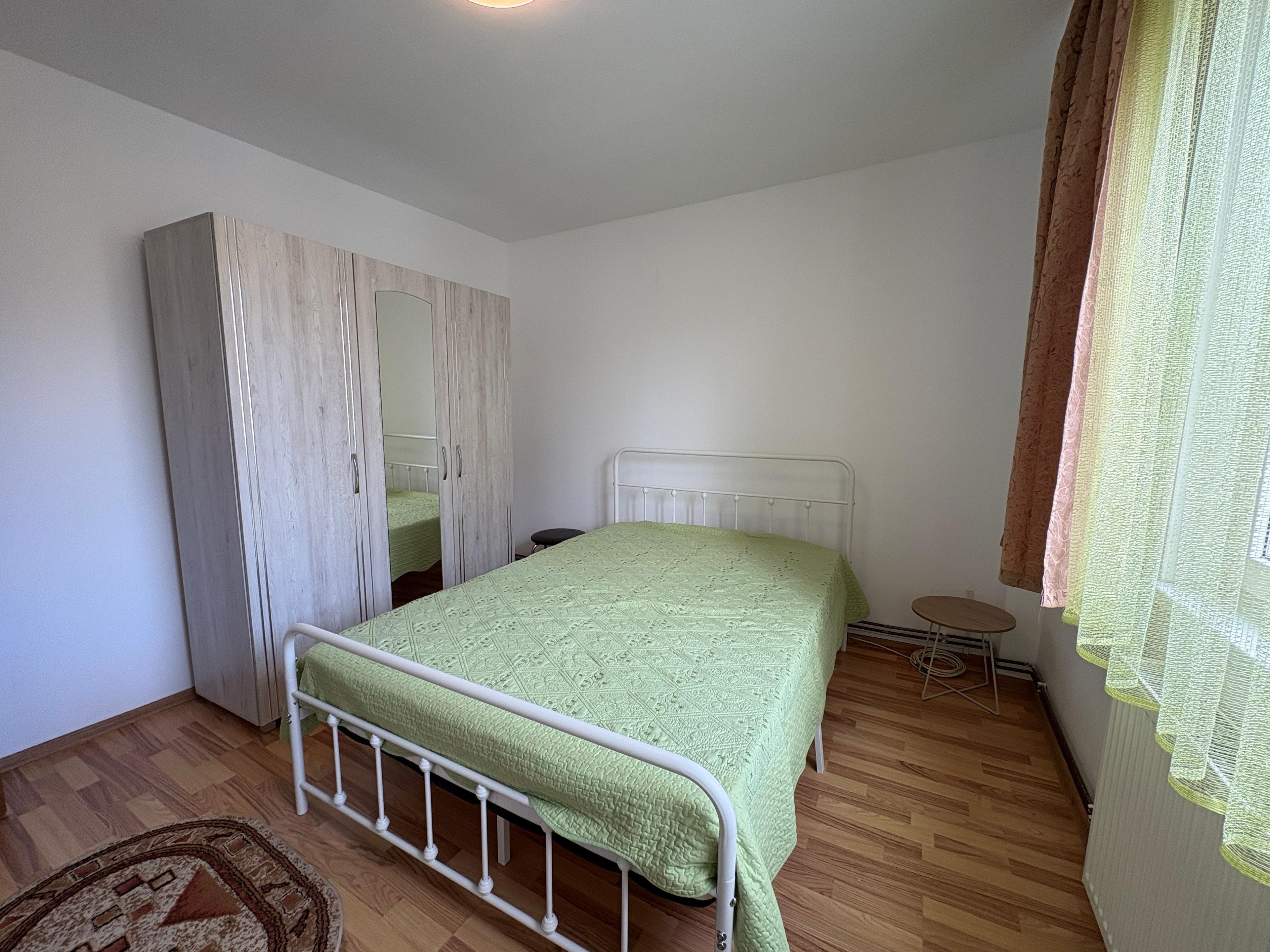 Apartament cu doua camere de inchiriat - 3