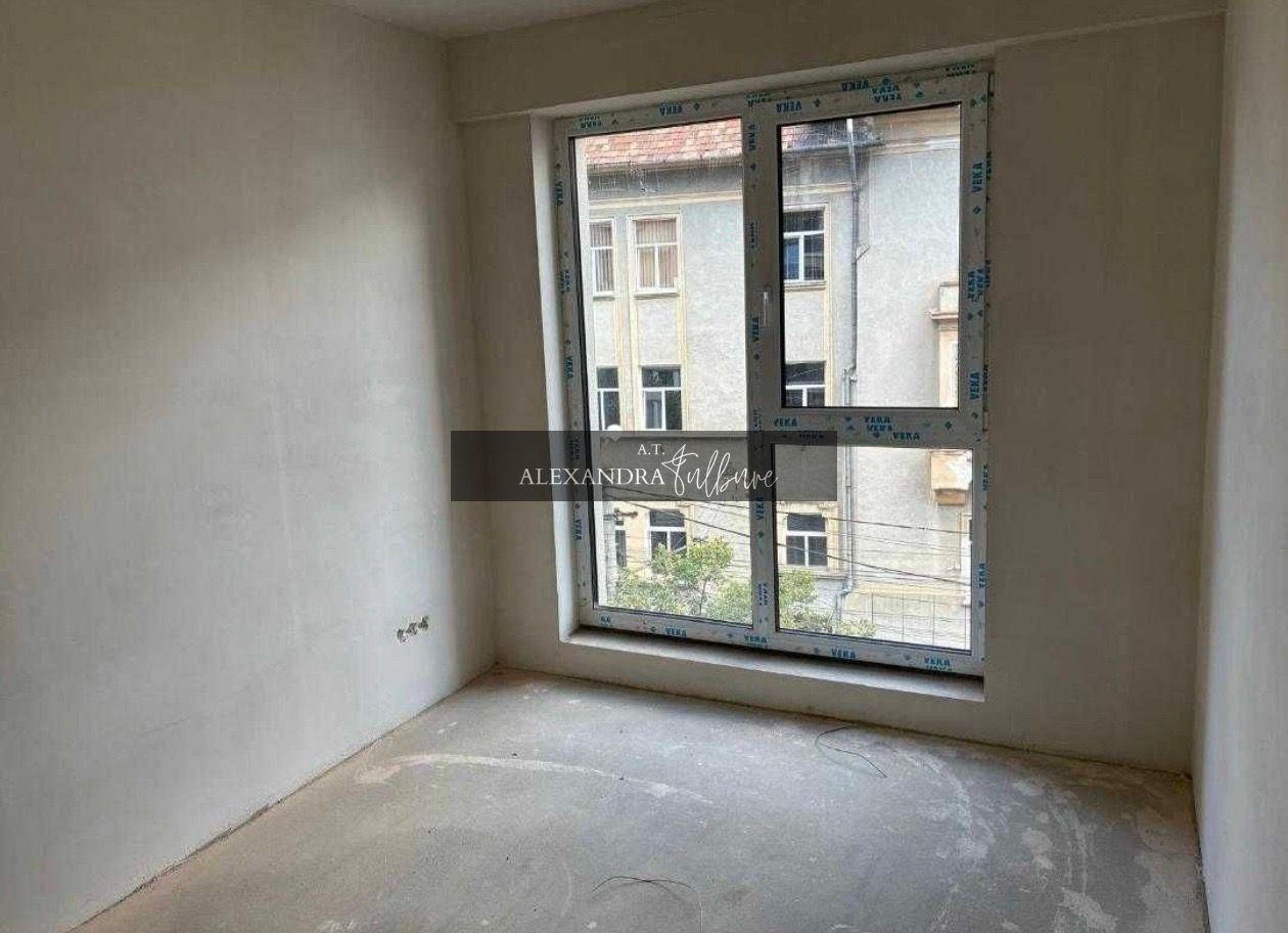 Apartament decomandat | 3 camere | 2 băi |M. Viteazul - 2