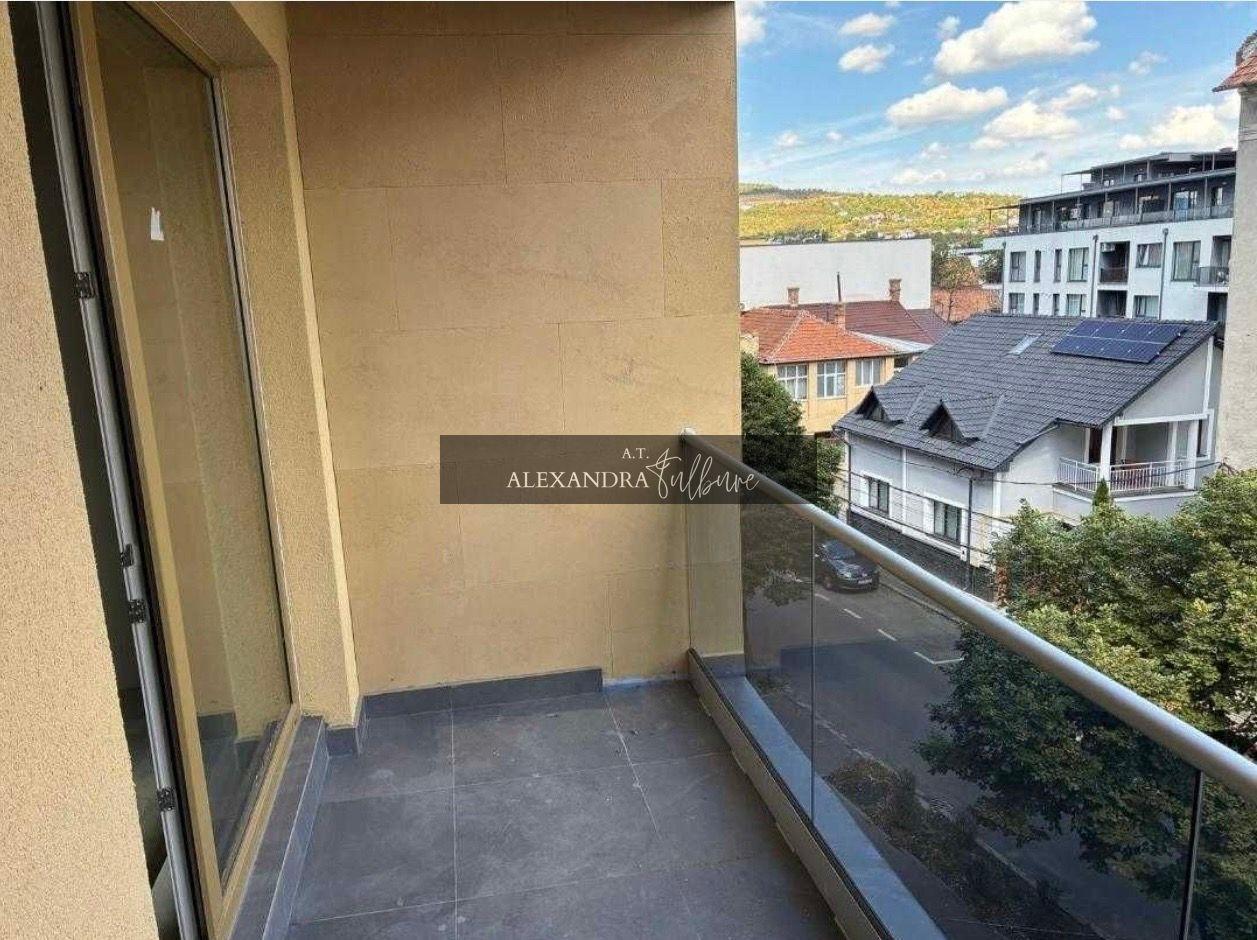 Apartament decomandat | 3 camere | 2 băi |M. Viteazul - 5