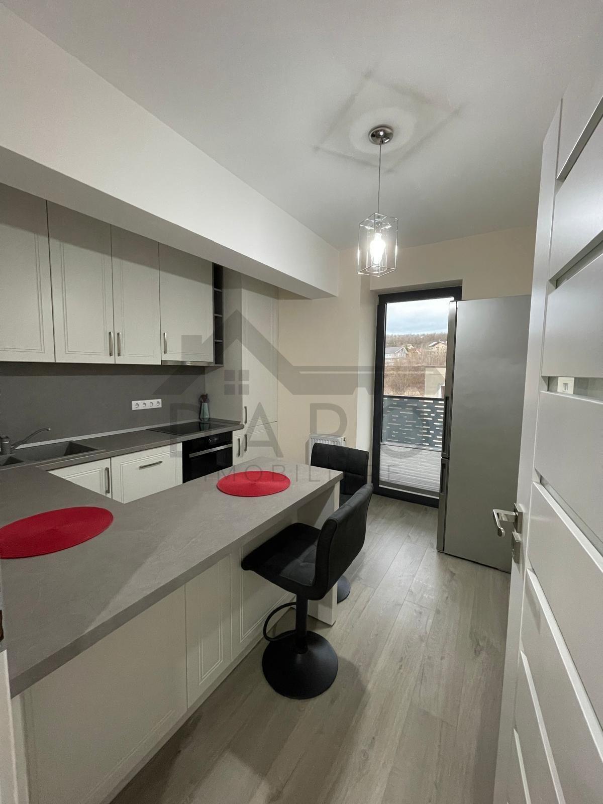 Apartament de Inchiriat - 2 Camere - 5