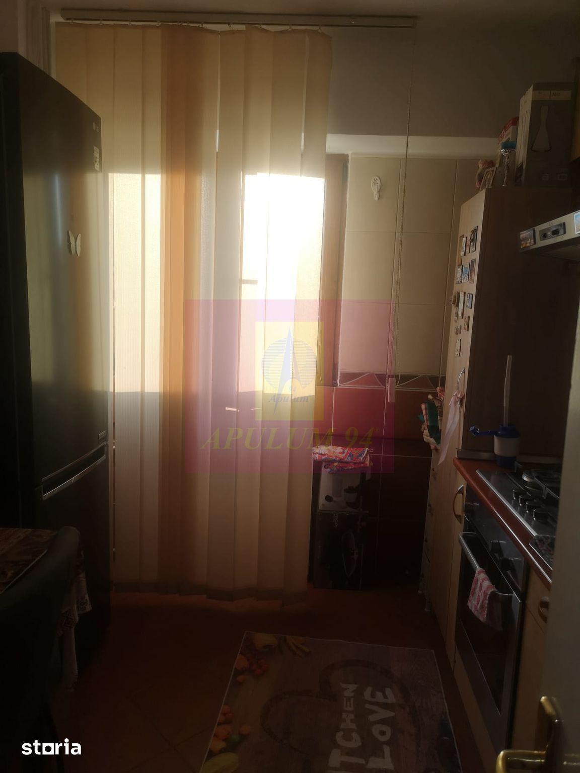 Ap 3 cam Lujeruluui, langa metrou - 5