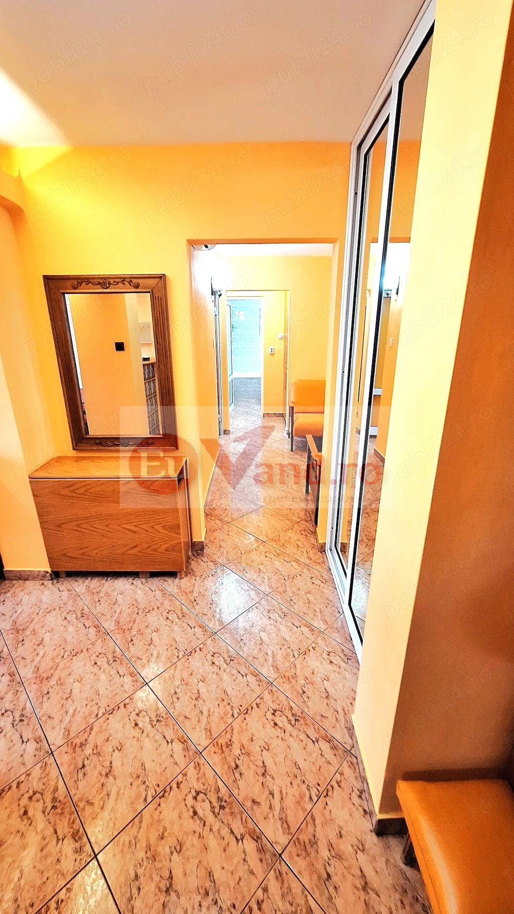 De inchiriat apartament renovat cu 3 camereTiglina 3, 500 E - 5