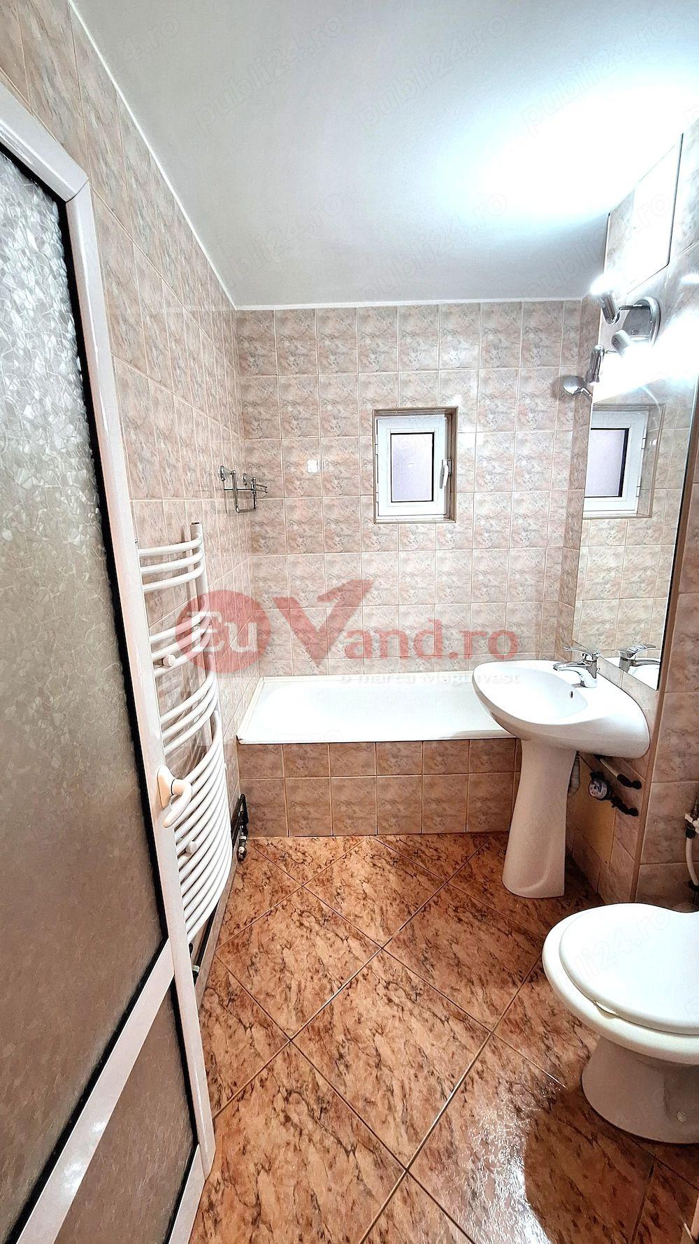 De inchiriat apartament renovat cu 3 camereTiglina 3, 500 E - 9