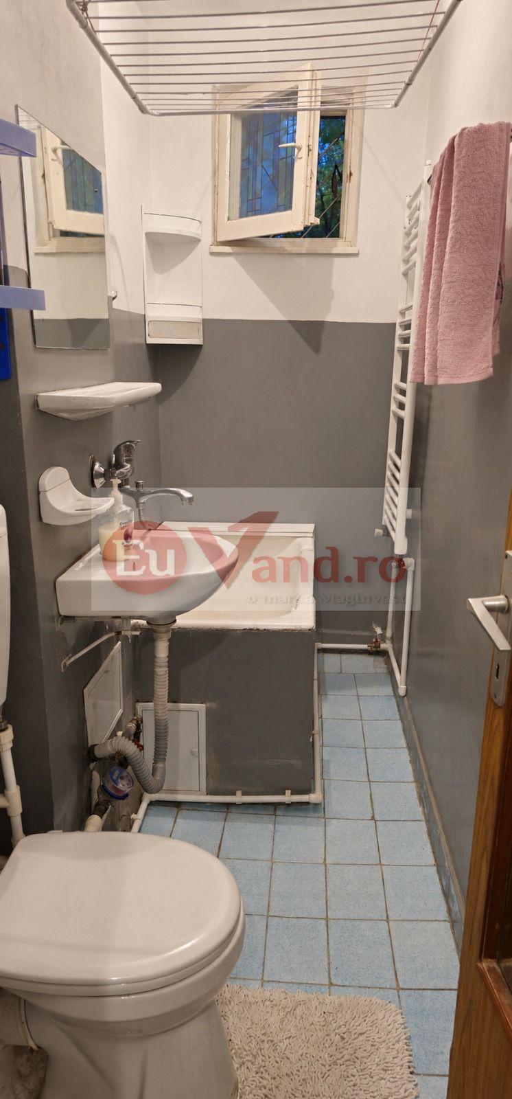 De vanzare apartament cu 2 camere, decomandat – Micro 19, parter, 46.500 E - 8