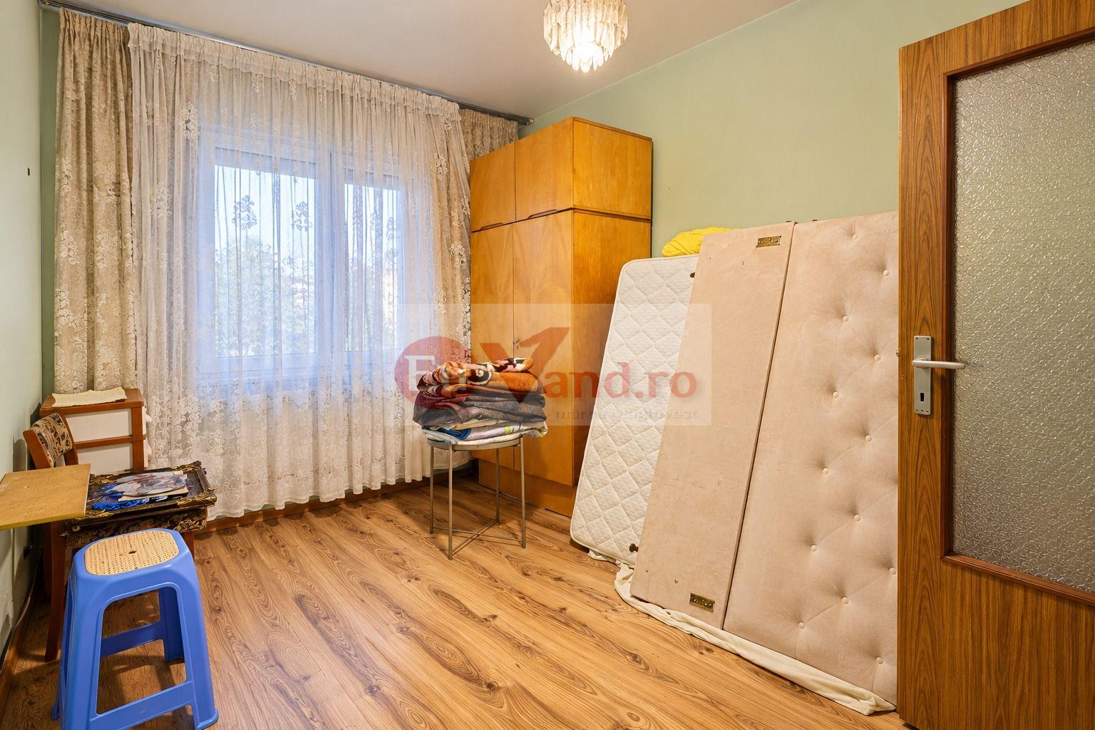 De vanzare apartament cu 2 camere, decomandat – Micro 19, parter, 46.500 E - 4