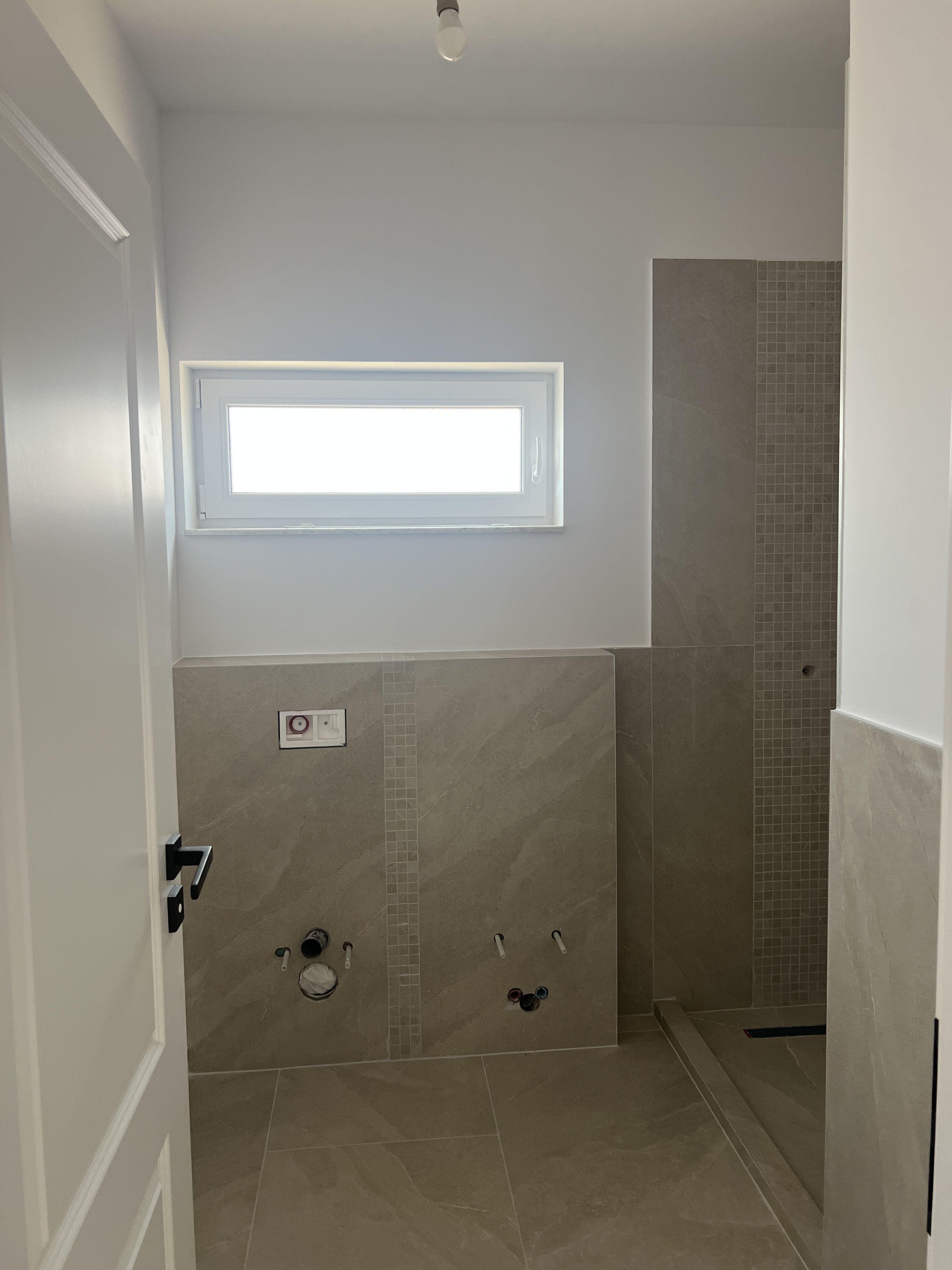 Jumătate de duplex premium, 120 mp utili, teren 256 mp, garaj și 3 dor - 12