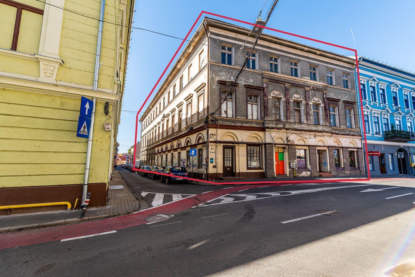 Piața Avram Iancu | Imobil istoric | peste 3.100 mp - 2