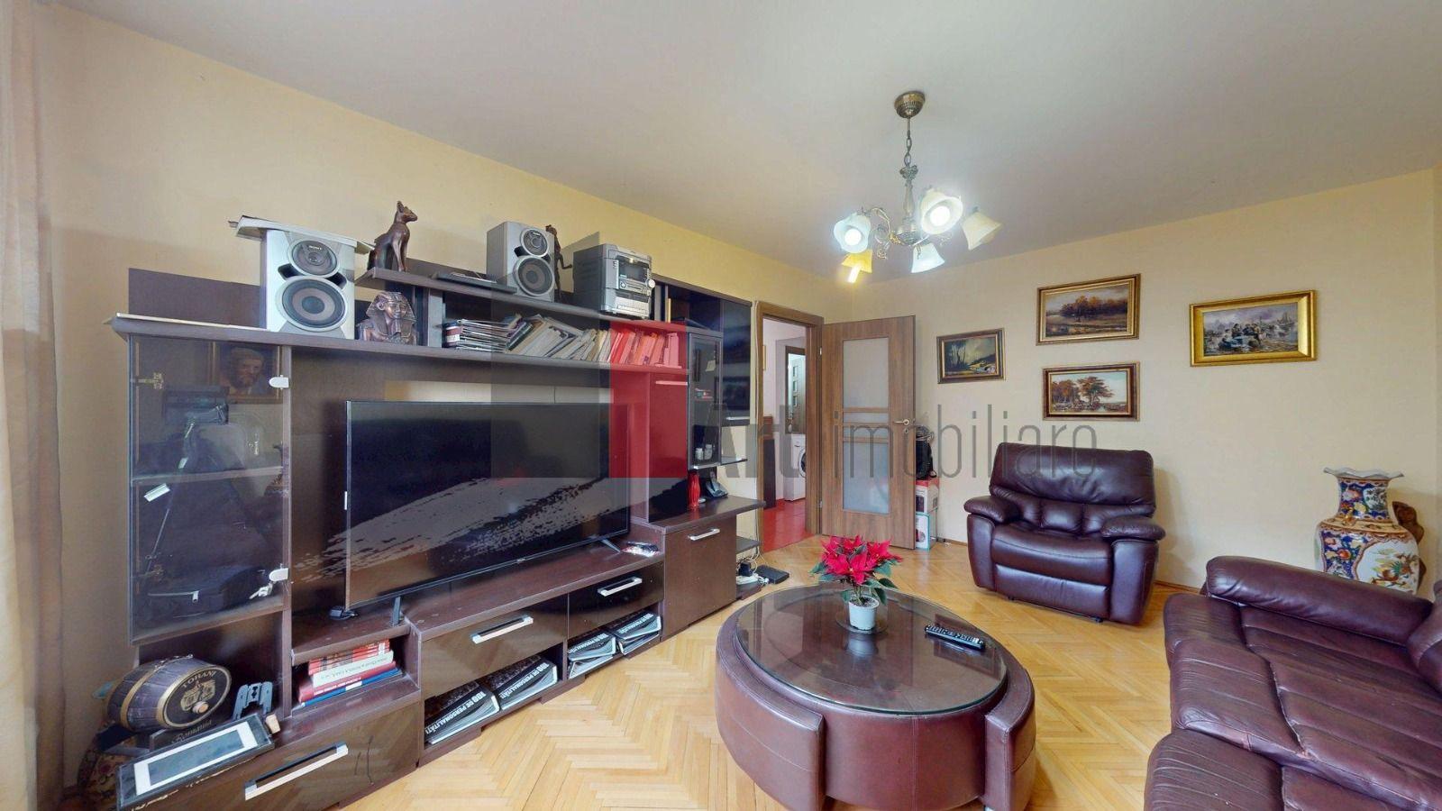 apartament 3 camere Drumul Taberei - 2