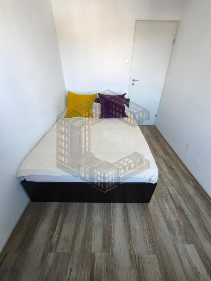 Apartament 2 camere de vânzare, renovat, zona Complexul Studențesc, Ti - 7