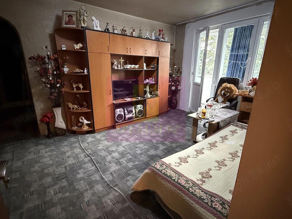 Vanzare apartamrnt 3 camere Titan-Restaurant Alba - 2