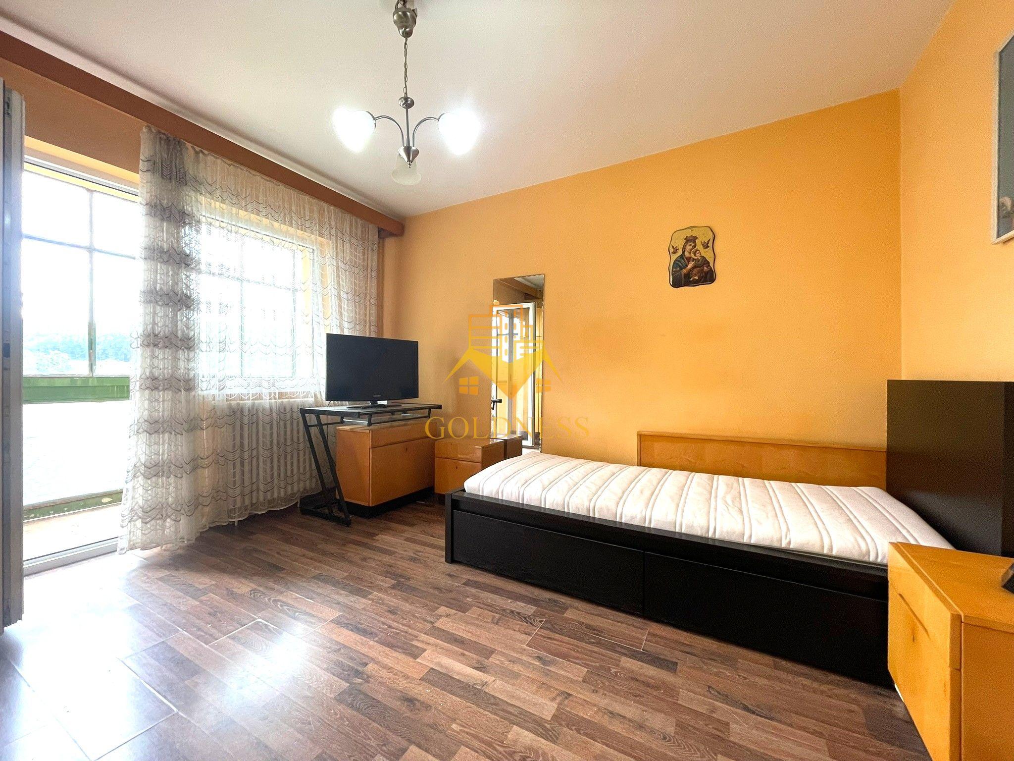 3 camere decomandate Petrom Manastur parcare,boxa,etaj intermediar! - 1