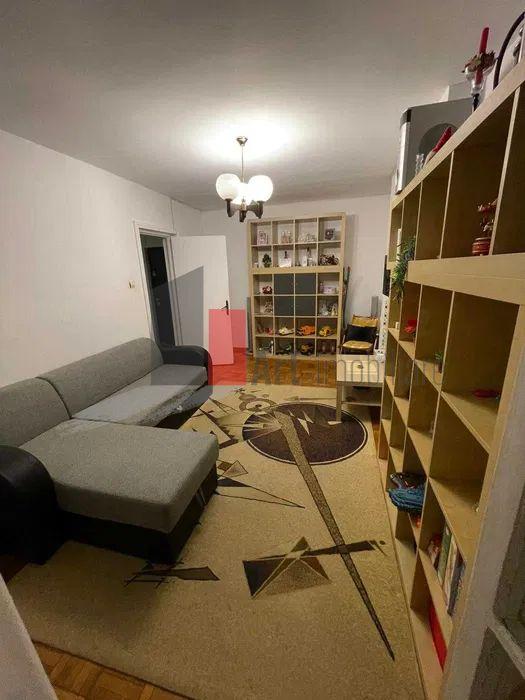 Vânzare apartament decomandat 3 camere - Bd. Obregia - 6