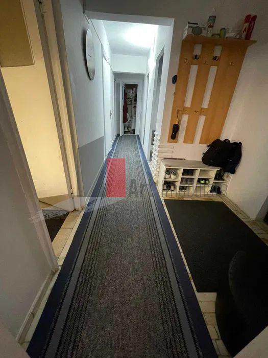 Vânzare apartament decomandat 3 camere - Bd. Obregia - 5