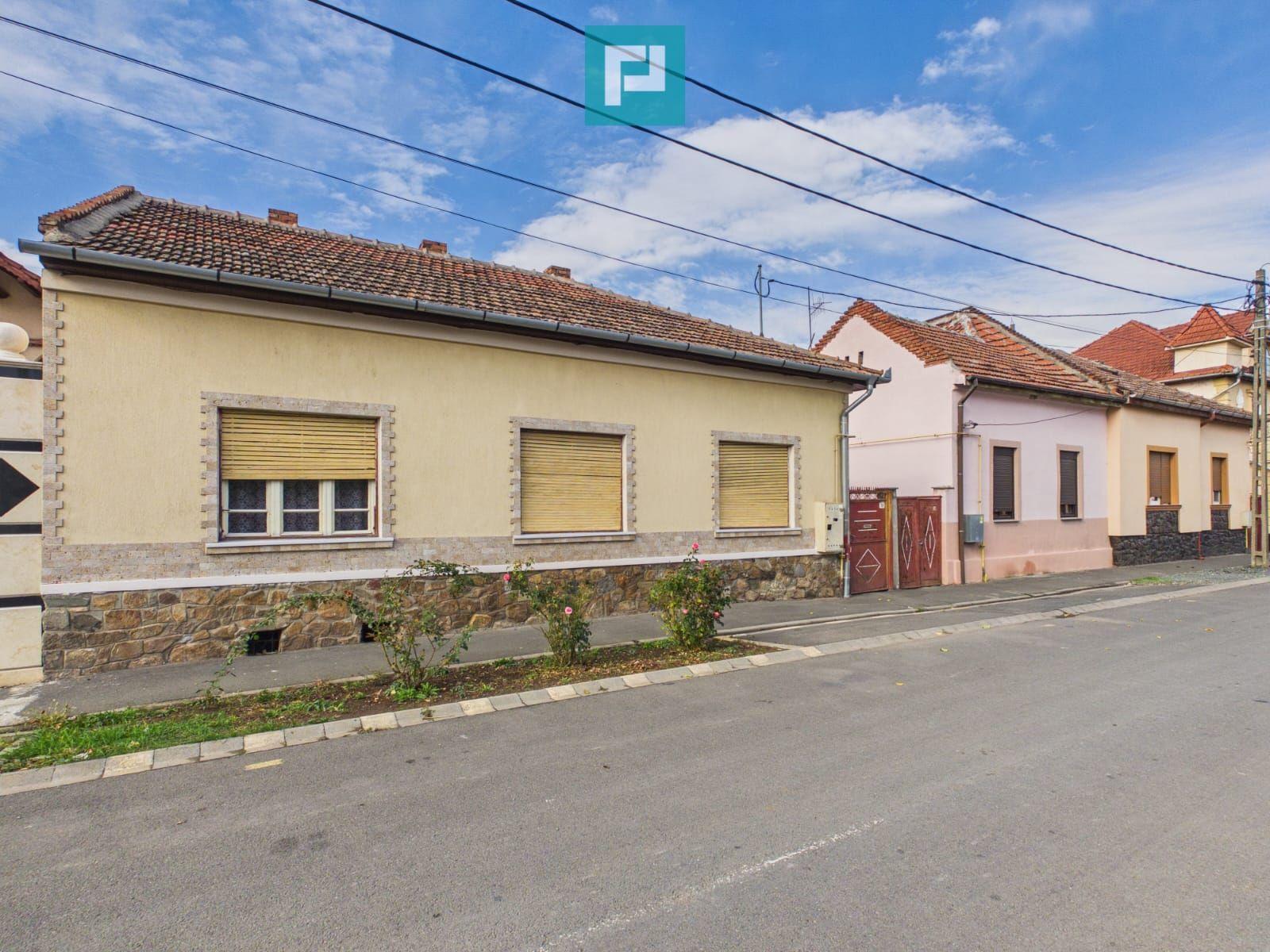 Casă individuală cu 4 camere, zona Centrală - 25