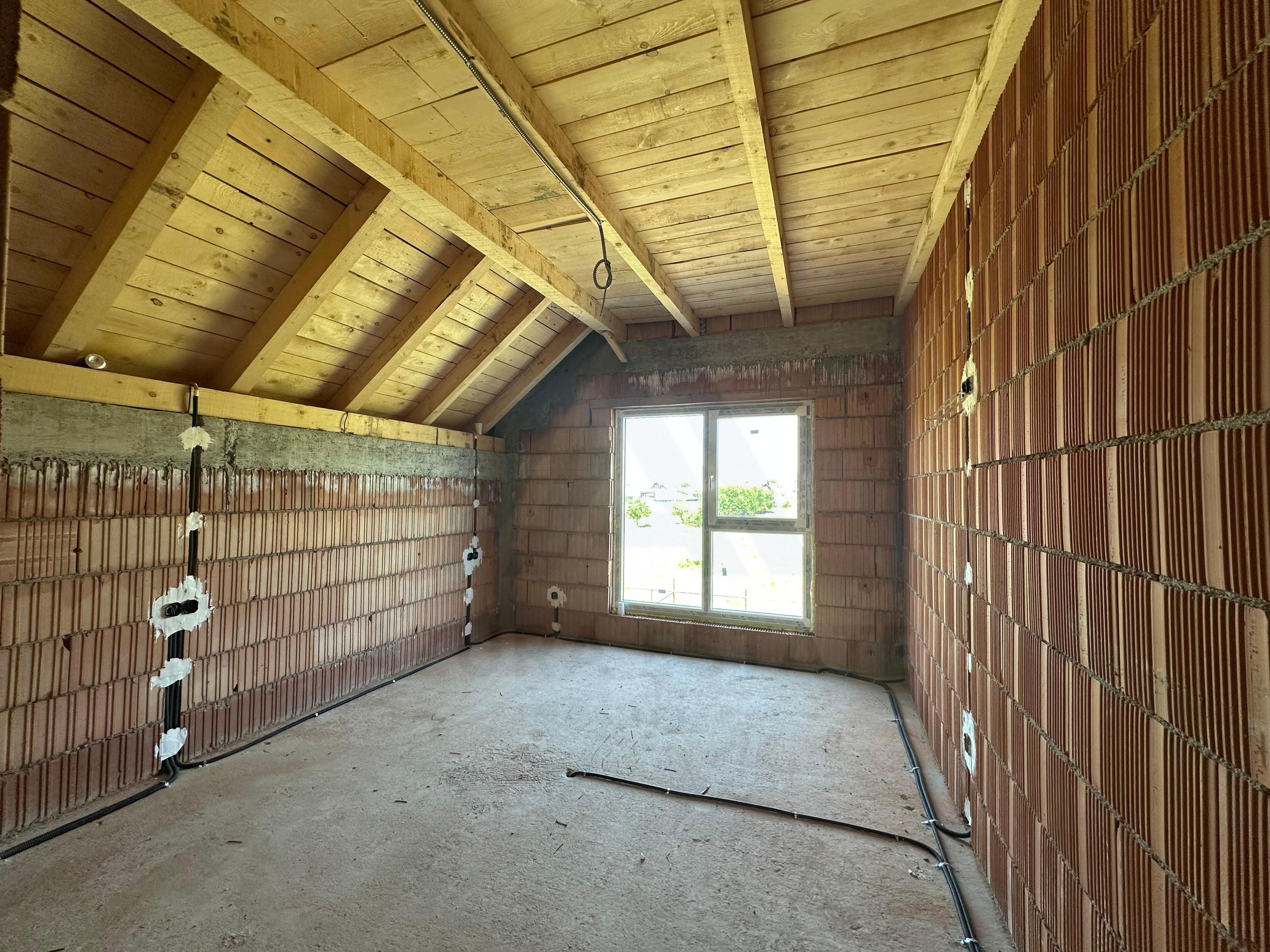 Casă tip duplex curte 350 mp 120 mp utili terasa 22 mp Sura Mare - 11