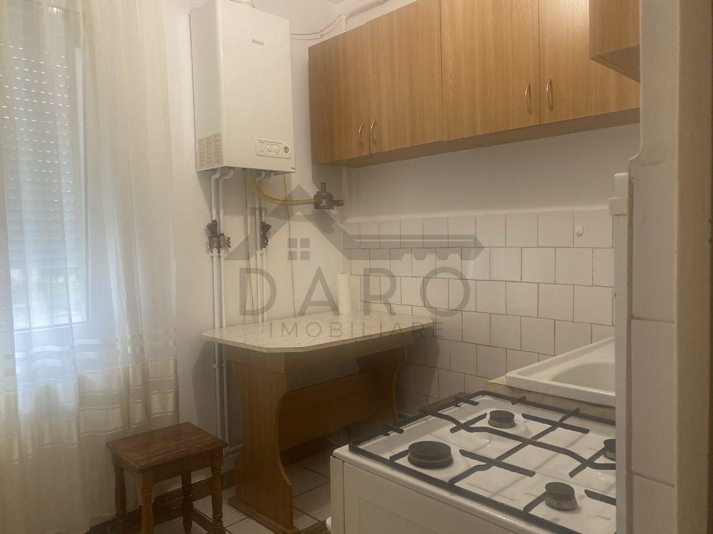 ofrrim spre inchirire un apartament cu o camera, Strada Banat 3, ap 3 - 2