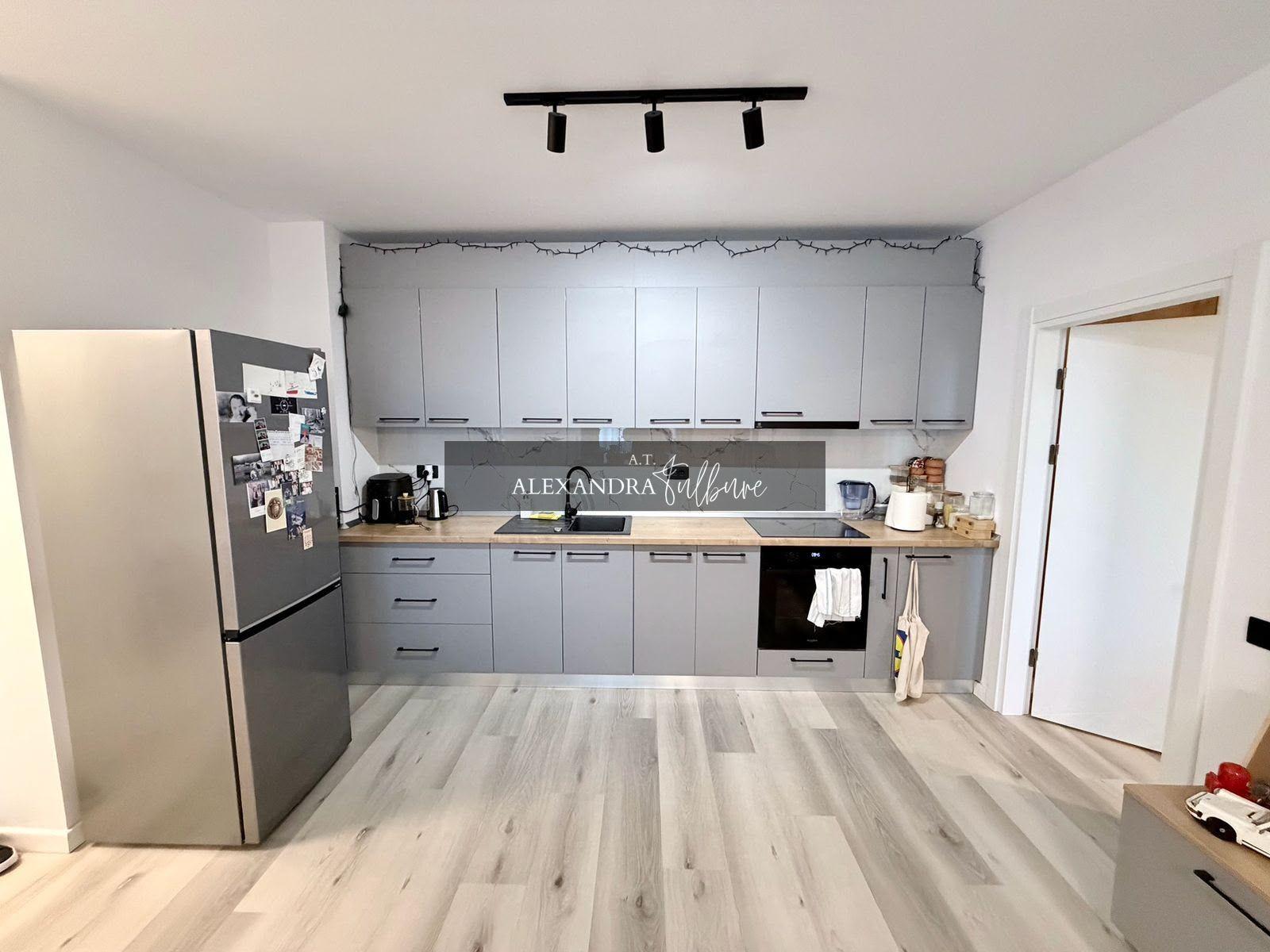 Apartament 3 camere, 62 mp, etaj intermediar, balcon. - 3